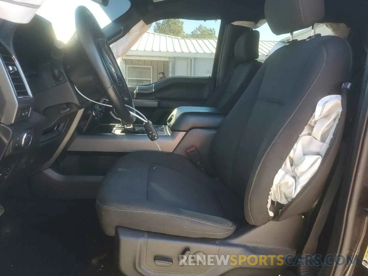 7 fotografías del automóvil dañado 1FTEW1EP4KFC25375 FORD F-150 2019
