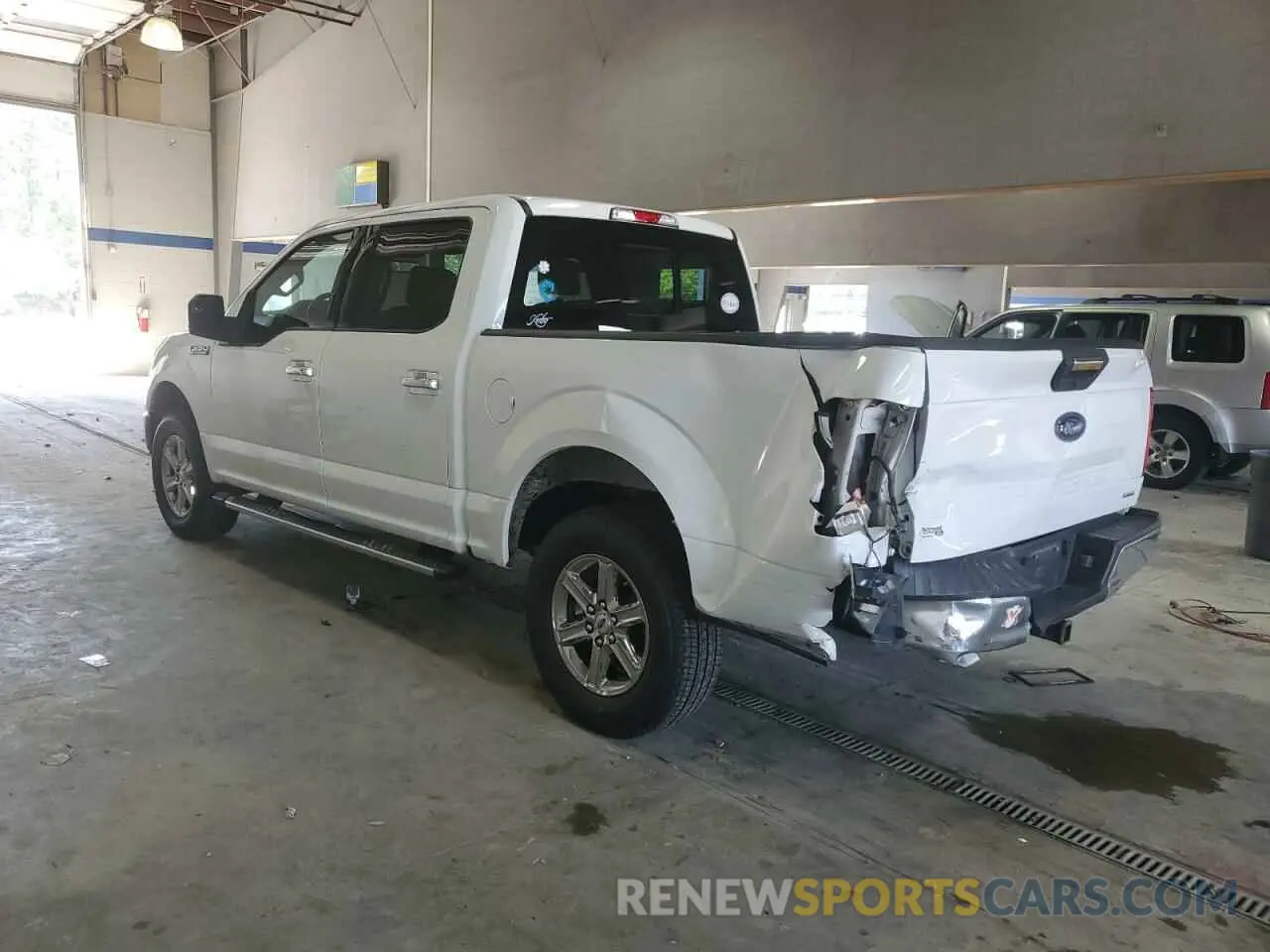 2 fotografías del automóvil dañado 1FTEW1EP4KFD28716 FORD F-150 2019