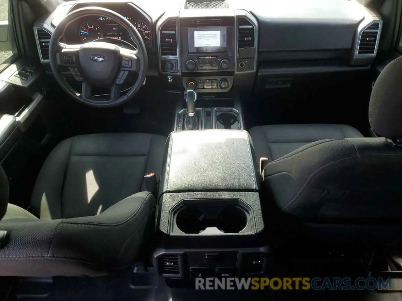 8 fotografías del automóvil dañado 1FTEW1EP5KFA94506 FORD F-150 2019