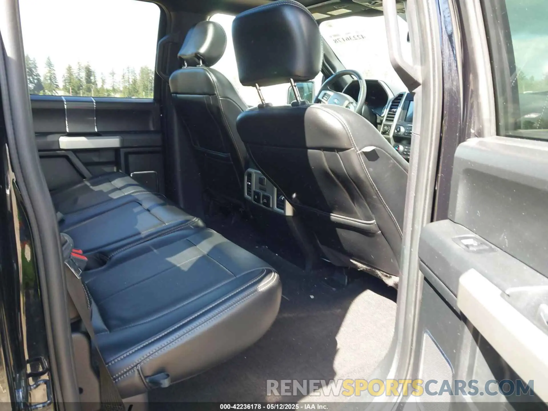 8 fotografías del automóvil dañado 1FTEW1EP7KFA70661 FORD F-150 2019