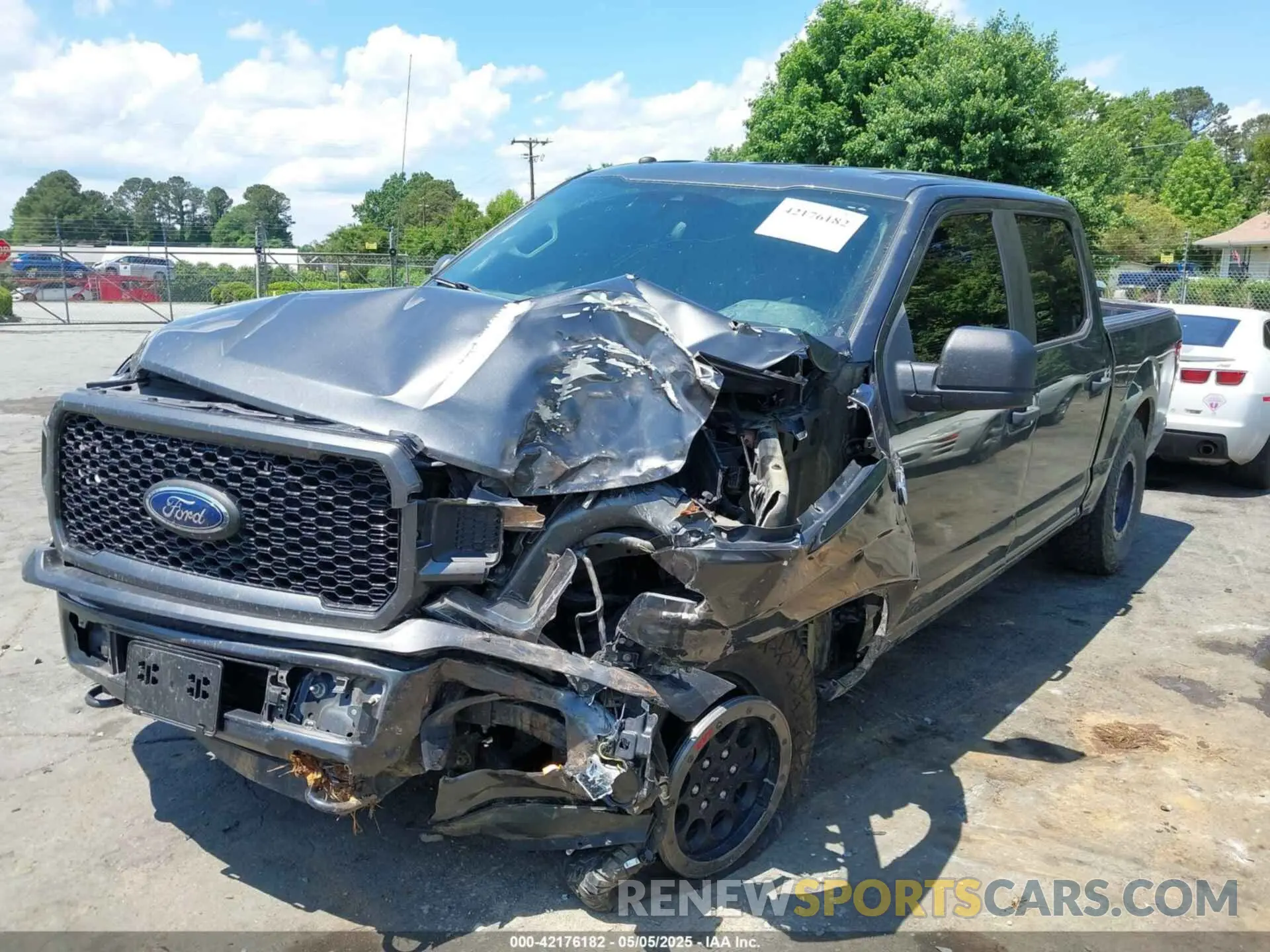 2 fotografías del automóvil dañado 1FTEW1EP7KFC28853 FORD F-150 2019