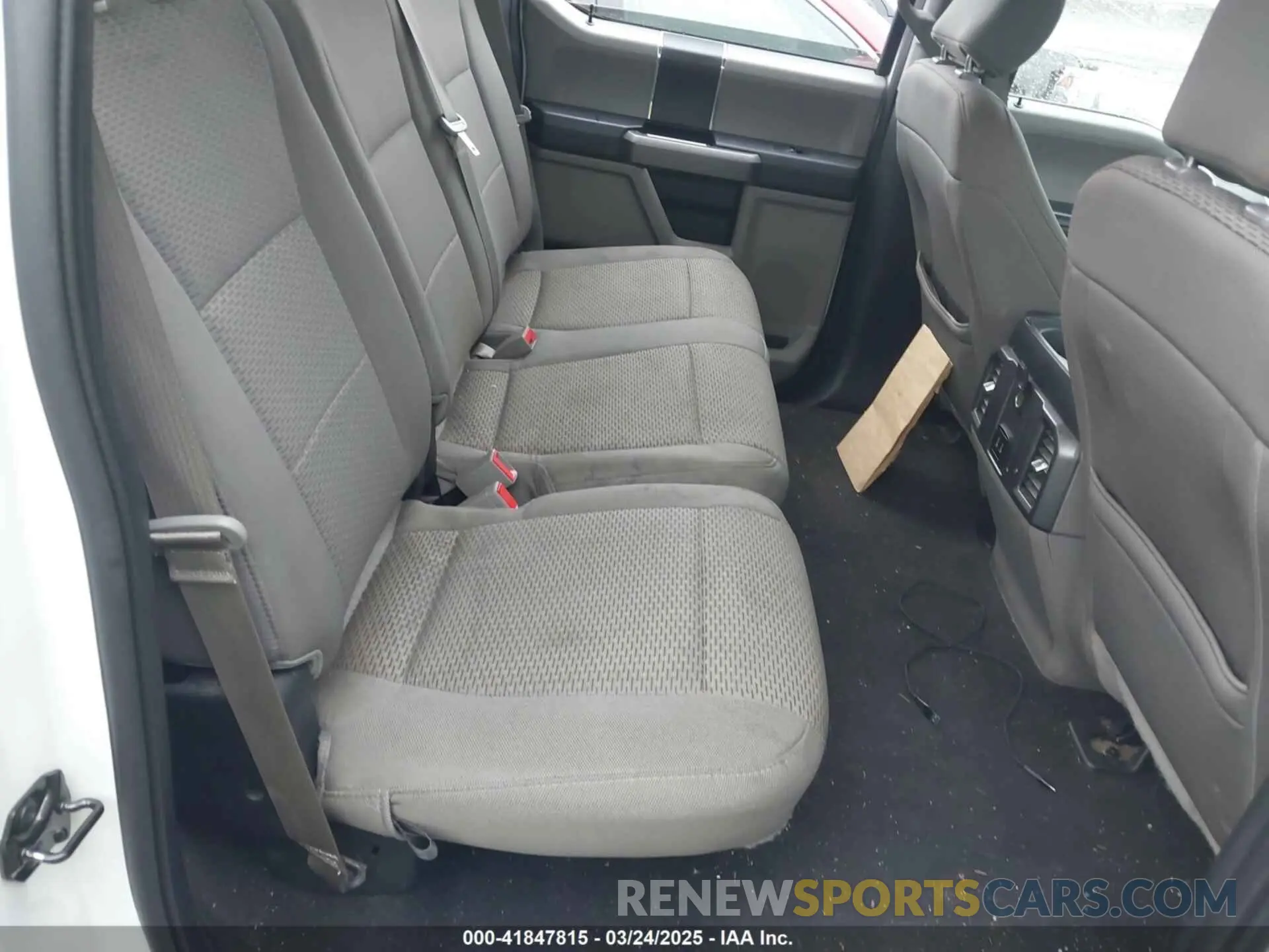 8 fotografías del automóvil dañado 1FTEW1EP7KKC70866 FORD F-150 2019