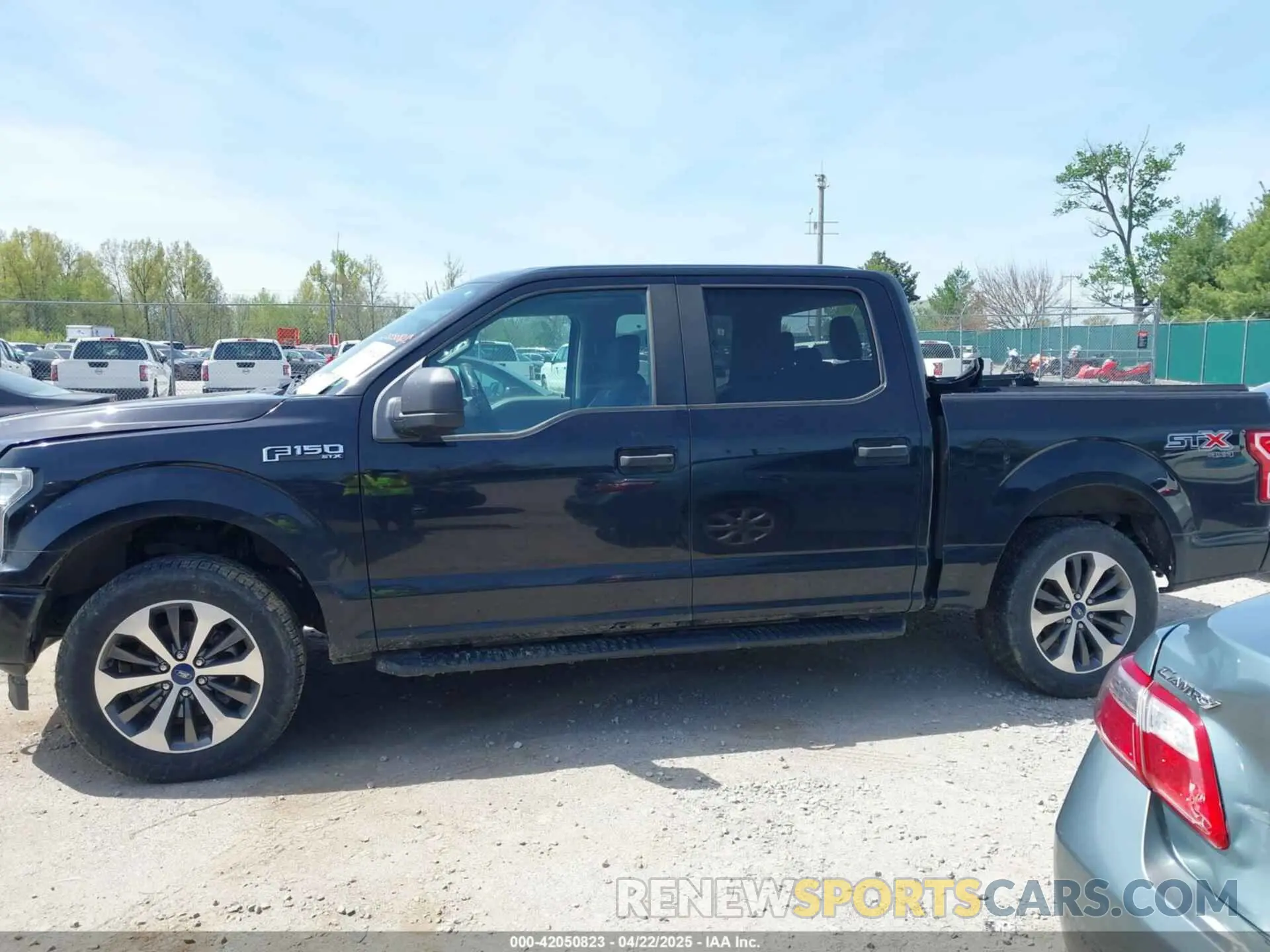 14 fotografías del automóvil dañado 1FTEW1EP8KFA11540 FORD F-150 2019