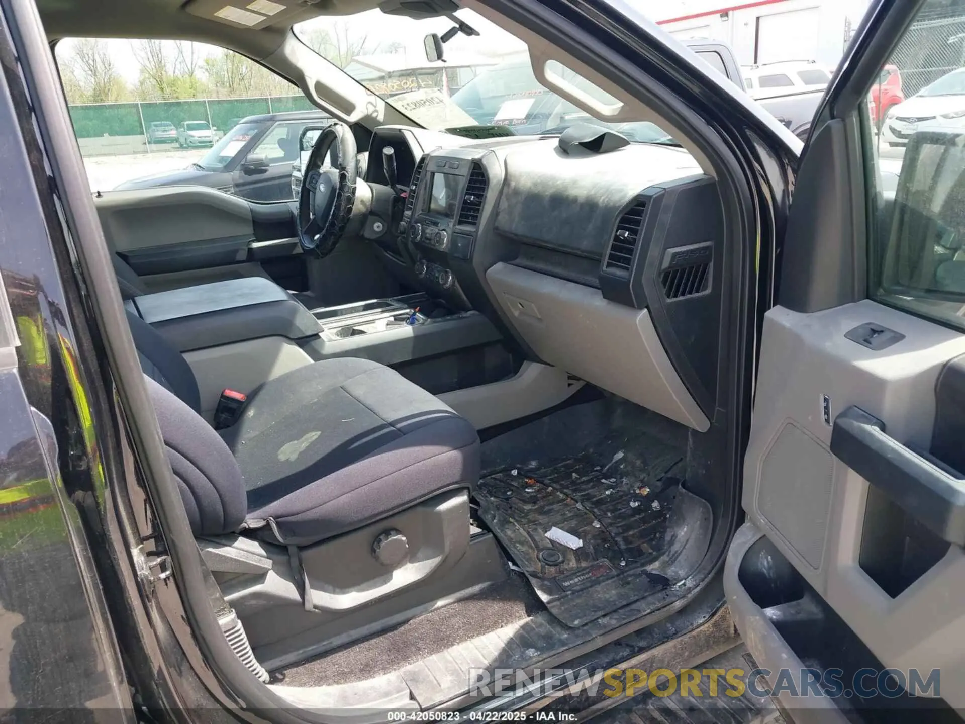 5 fotografías del automóvil dañado 1FTEW1EP8KFA11540 FORD F-150 2019
