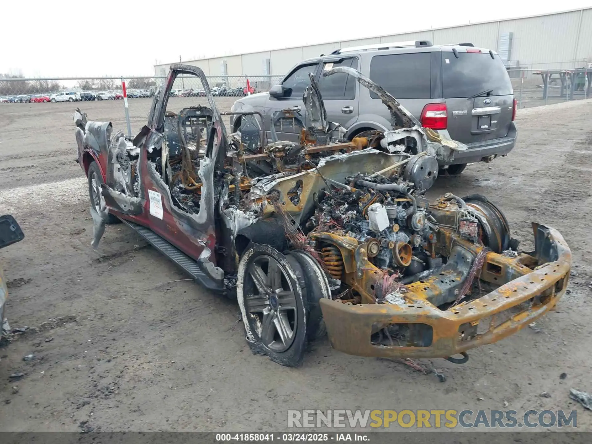 1 fotografías del automóvil dañado 1FTEW1EP8KFB62474 FORD F-150 2019