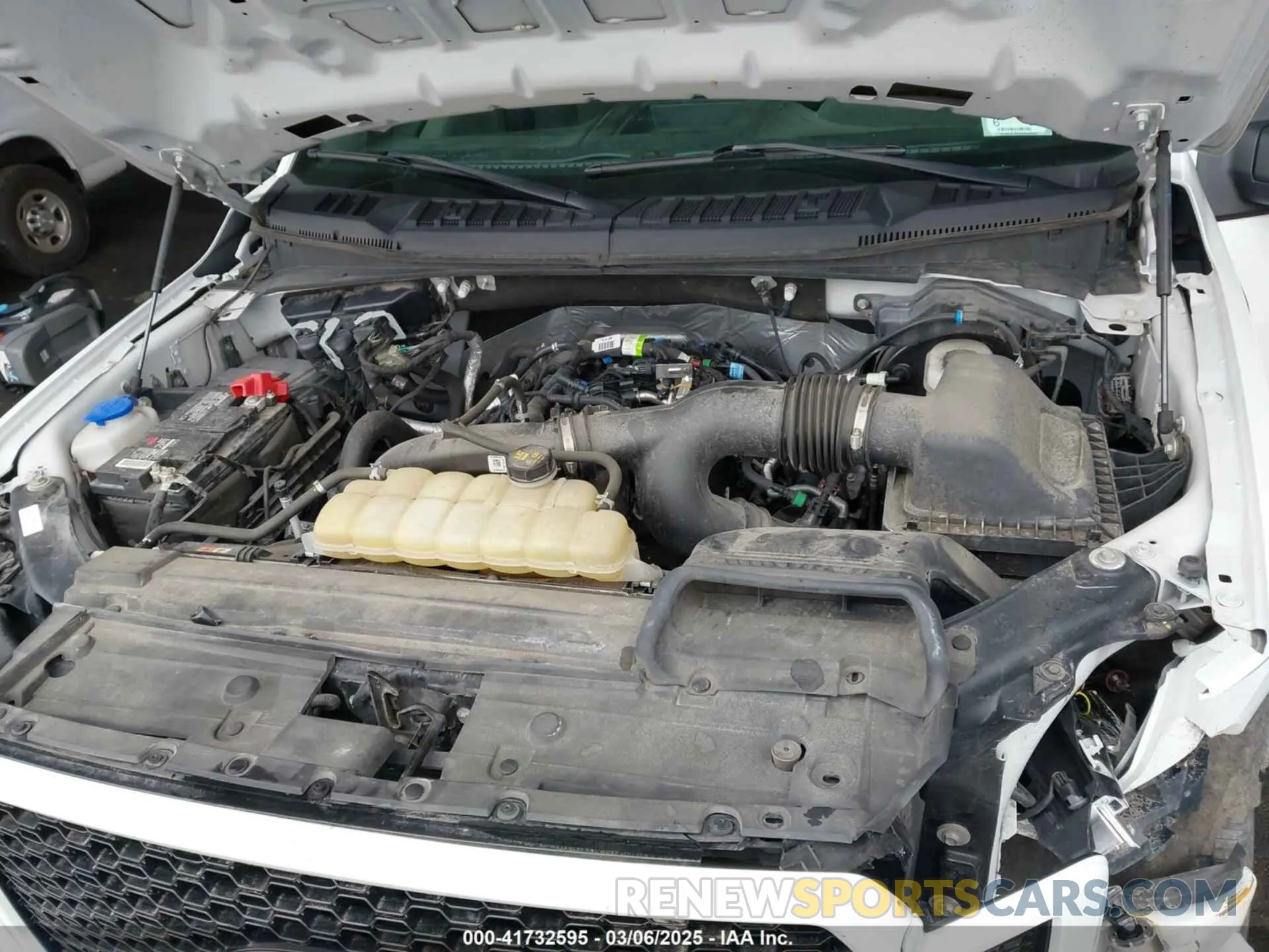 10 fotografías del automóvil dañado 1FTEW1EP8KFC22155 FORD F-150 2019