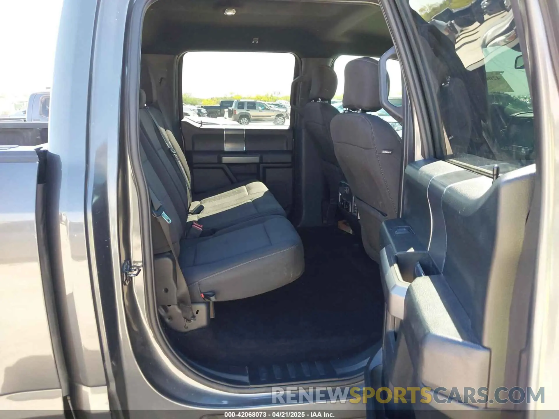 8 fotografías del automóvil dañado 1FTEW1EP9KKE47370 FORD F-150 2019