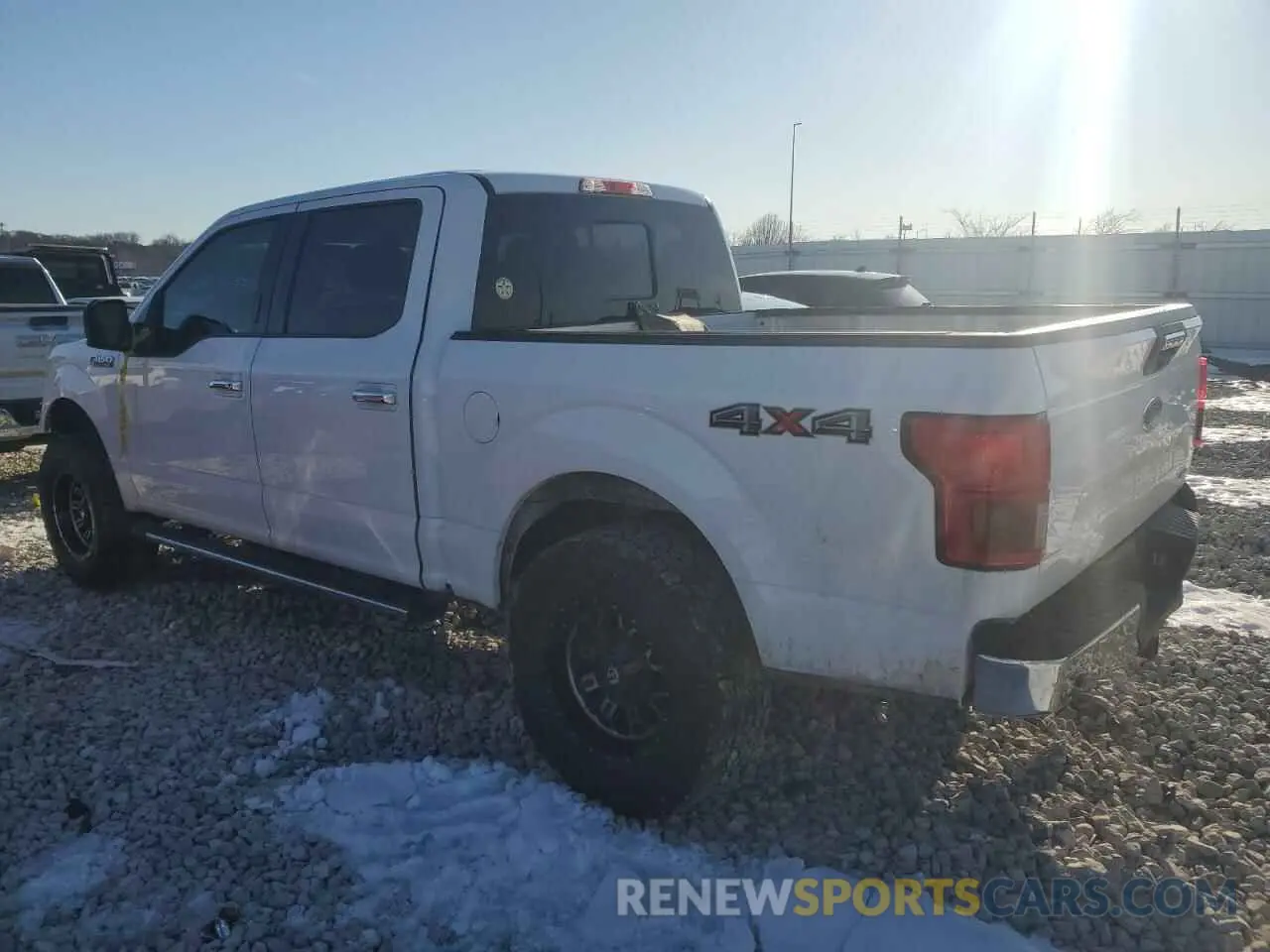 2 fotografías del automóvil dañado 1FTEW1EP9KKE88890 FORD F-150 2019