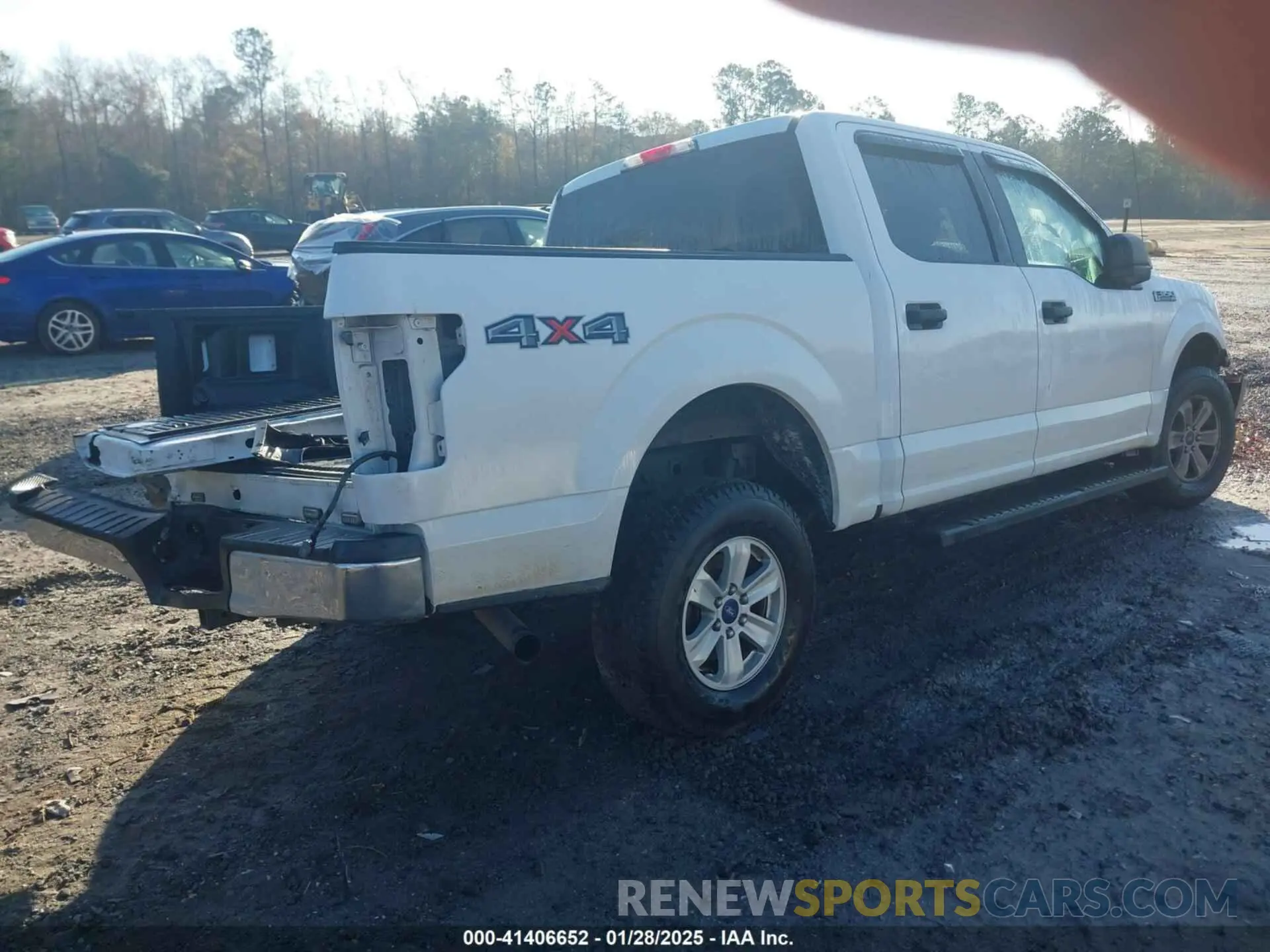 4 fotografías del automóvil dañado 1FTEW1EPXKFA49089 FORD F-150 2019