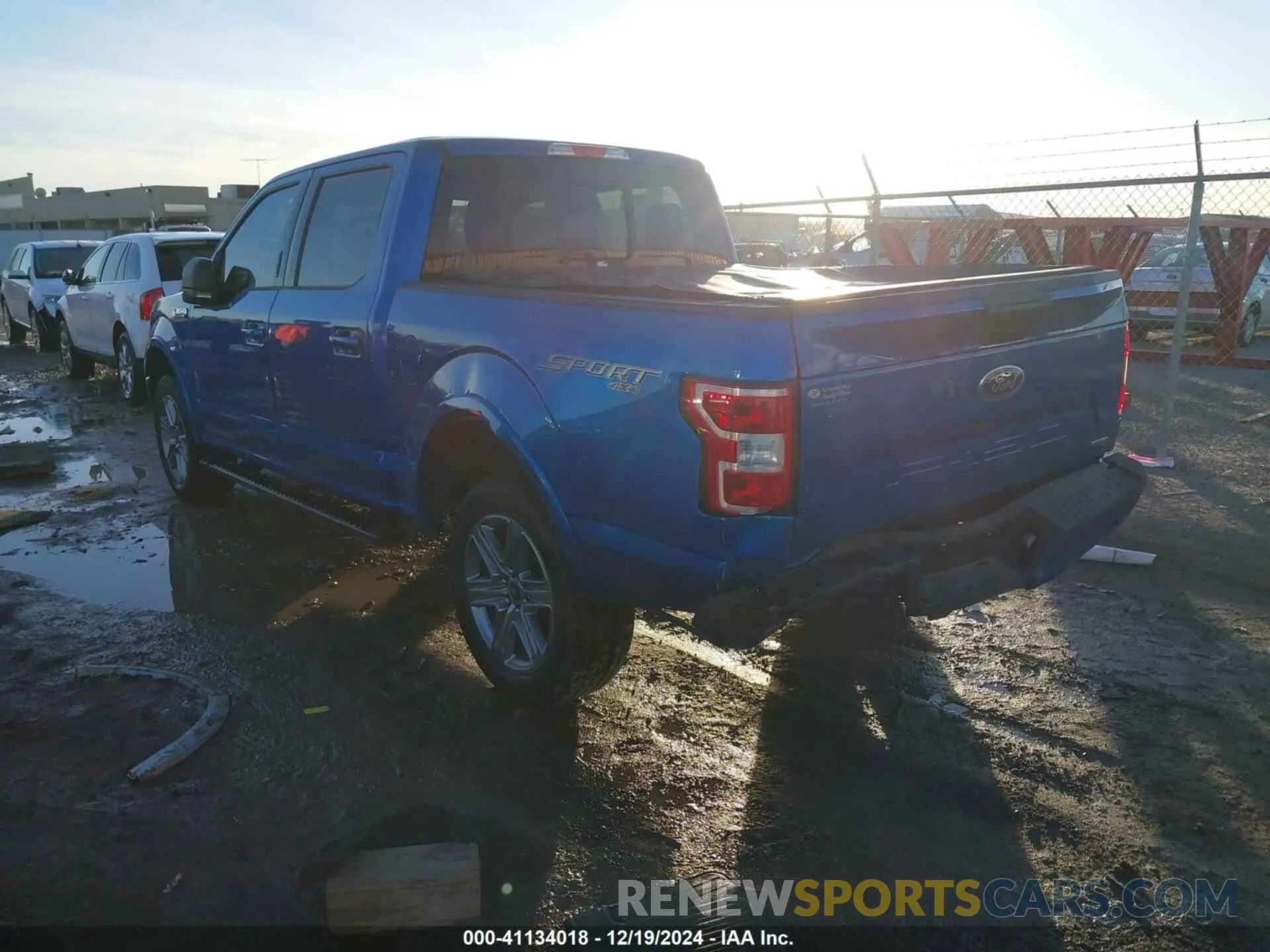 3 fotografías del automóvil dañado 1FTEW1EPXKFB79891 FORD F-150 2019