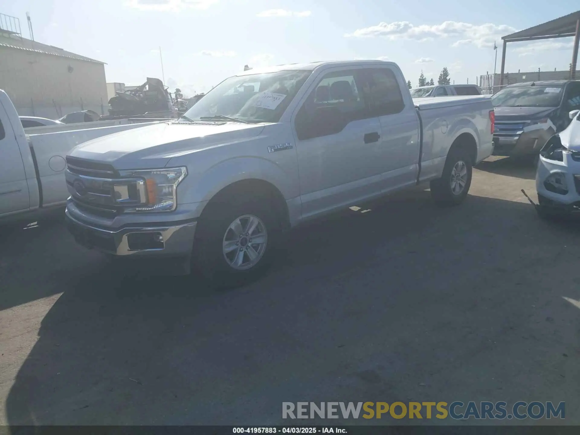 2 fotografías del automóvil dañado 1FTEX1C52KKD85213 FORD F-150 2019