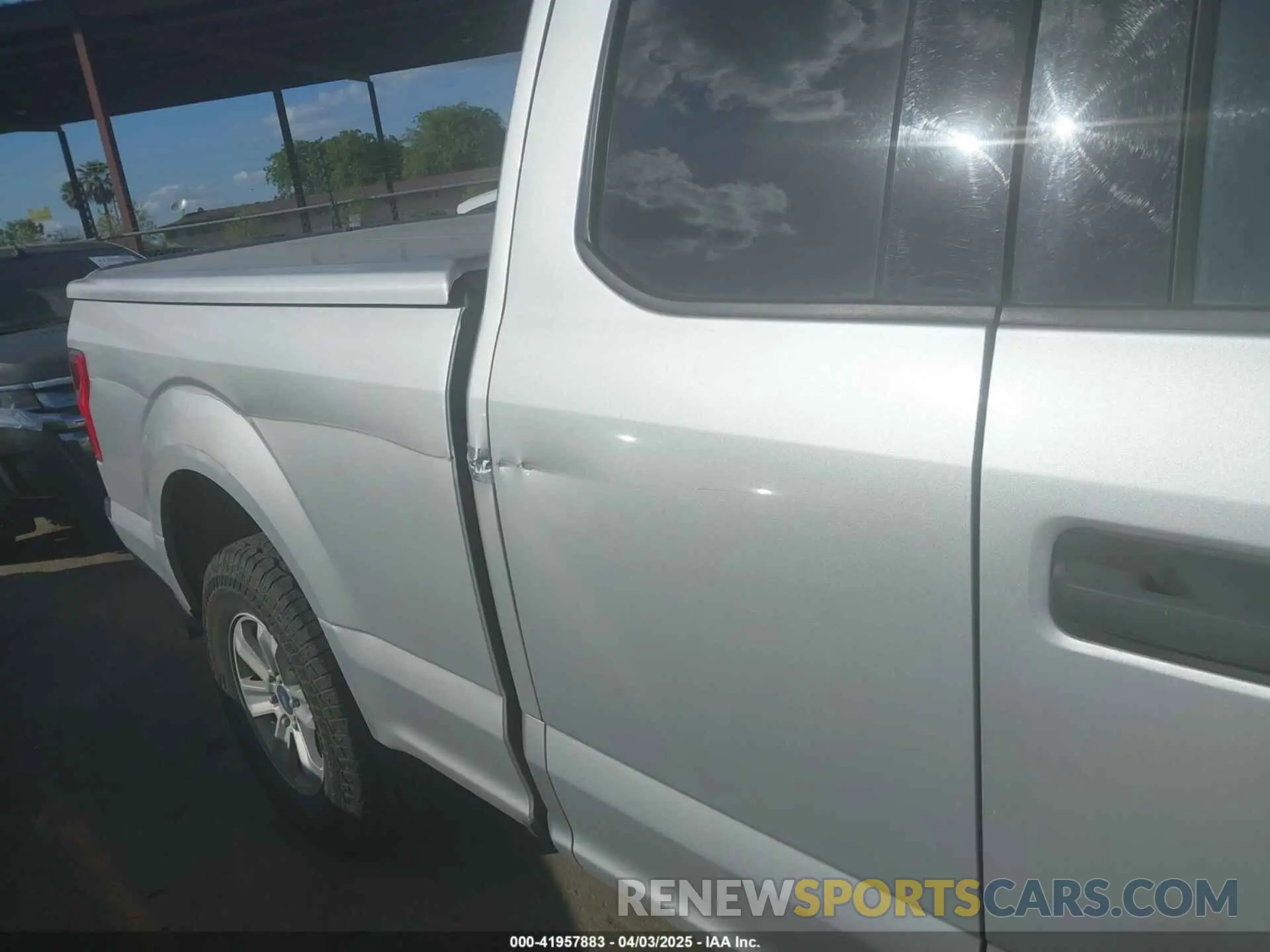 6 fotografías del automóvil dañado 1FTEX1C52KKD85213 FORD F-150 2019