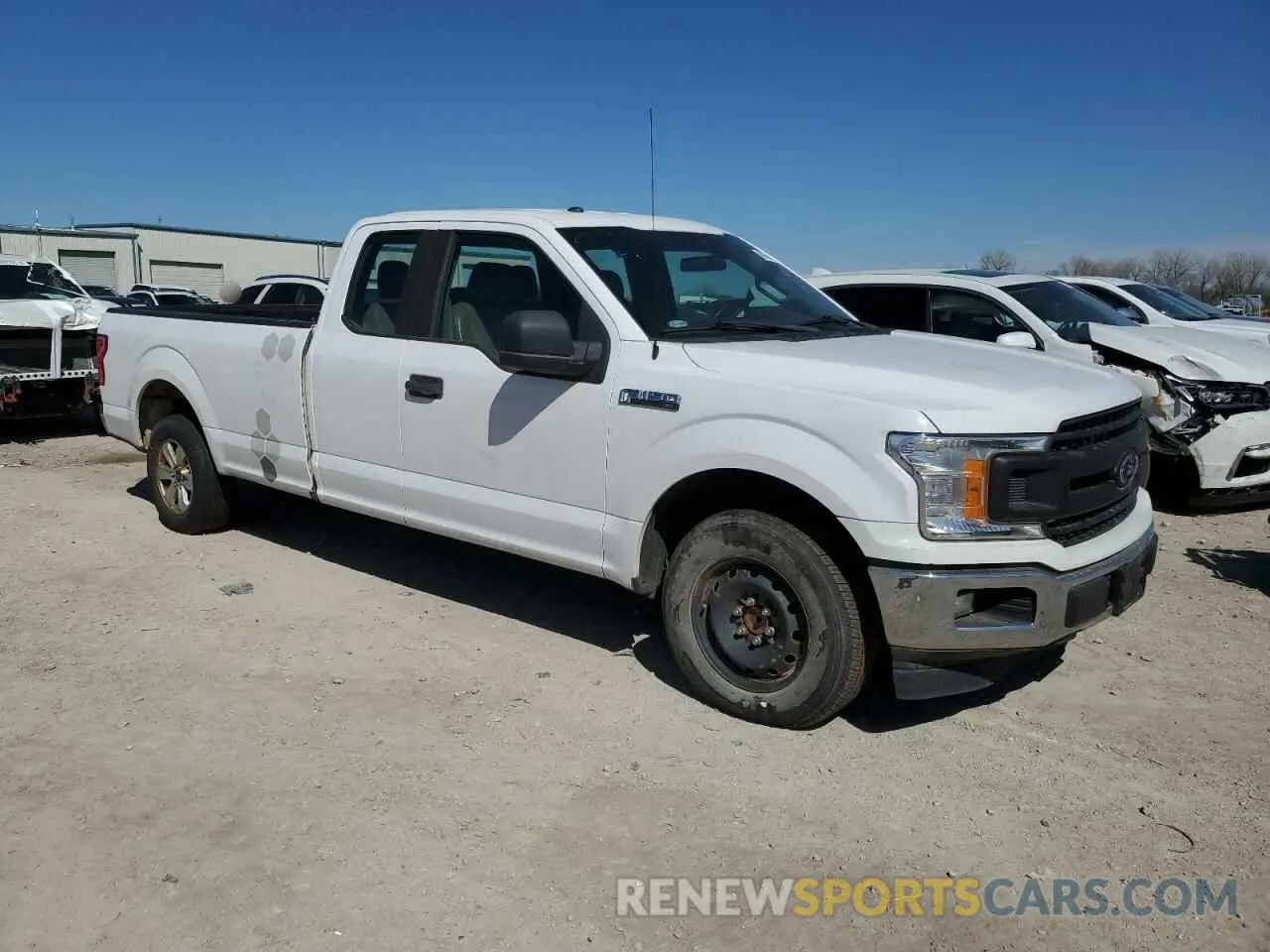 4 fotografías del automóvil dañado 1FTEX1C54KKD70180 FORD F-150 2019