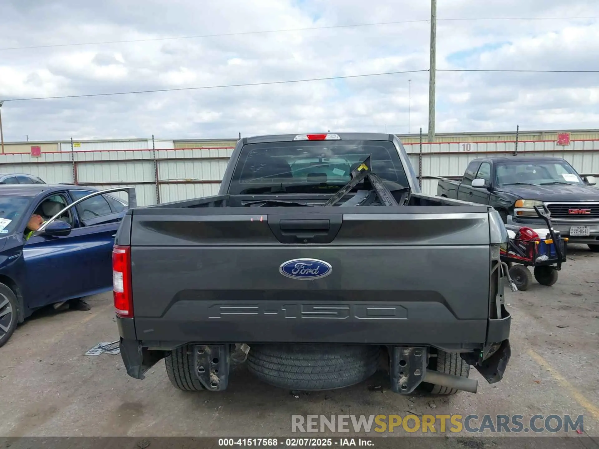 17 fotografías del automóvil dañado 1FTEX1CB2KKD32954 FORD F-150 2019