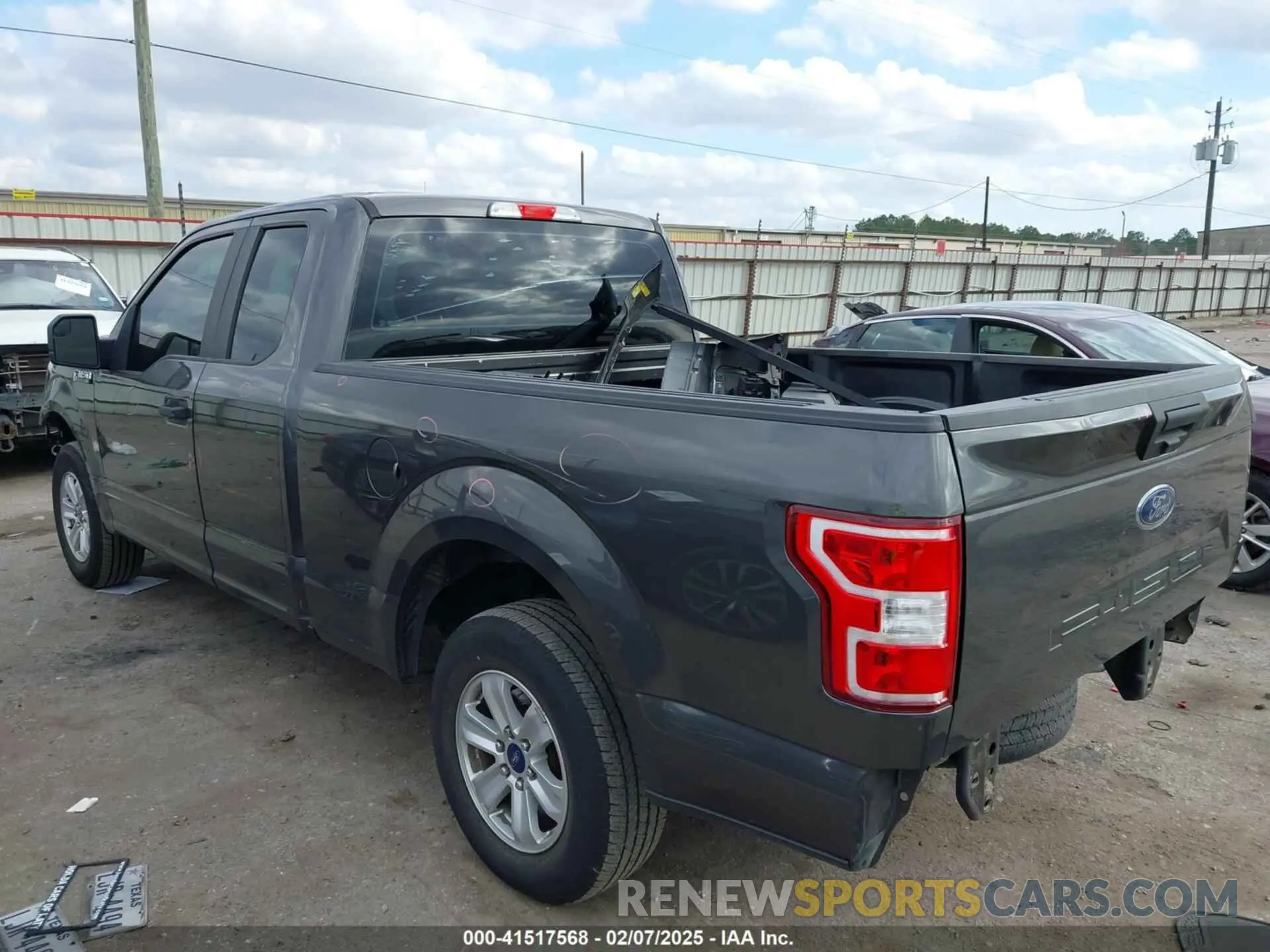 3 fotografías del automóvil dañado 1FTEX1CB2KKD32954 FORD F-150 2019