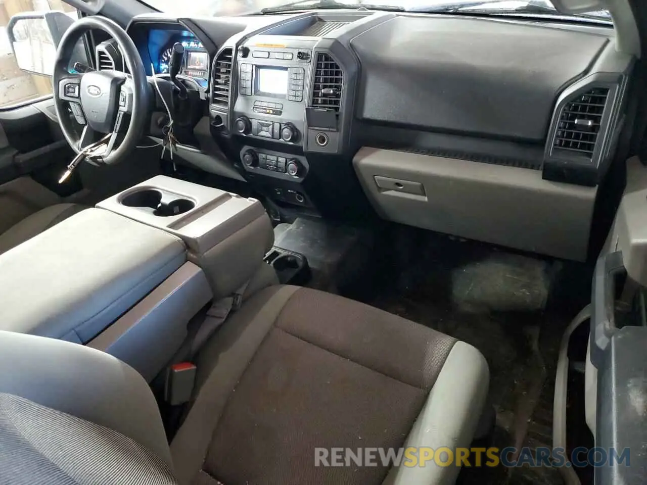 8 fotografías del automóvil dañado 1FTEX1CB6KKE70674 FORD F-150 2019