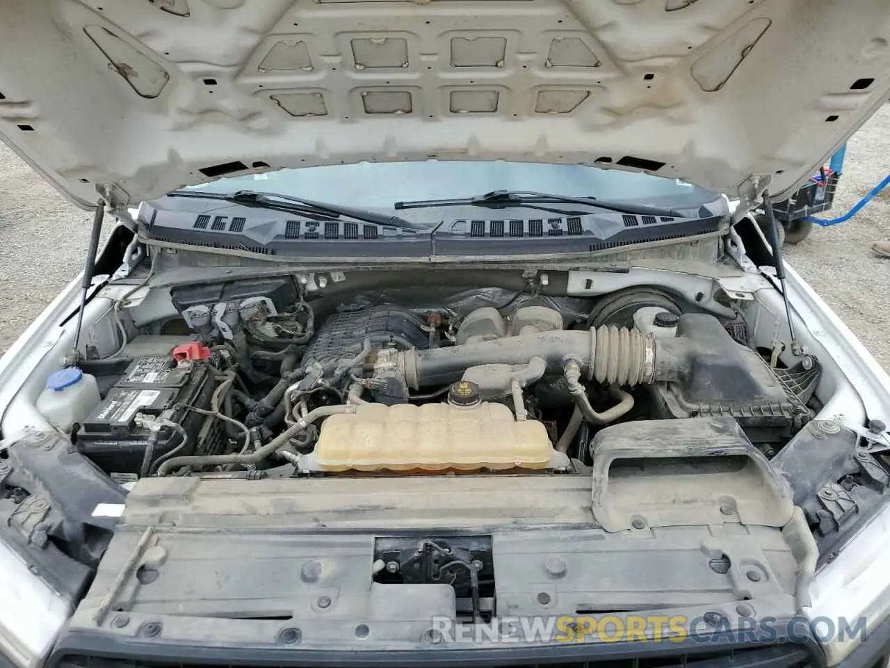 11 fotografías del automóvil dañado 1FTEX1CB6KKF18903 FORD F-150 2019