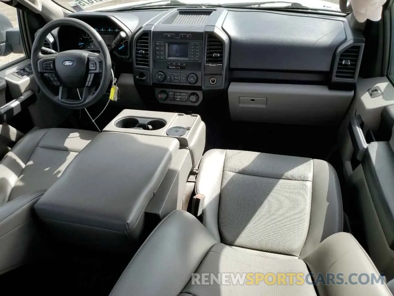 8 fotografías del automóvil dañado 1FTEX1CB6KKF18903 FORD F-150 2019