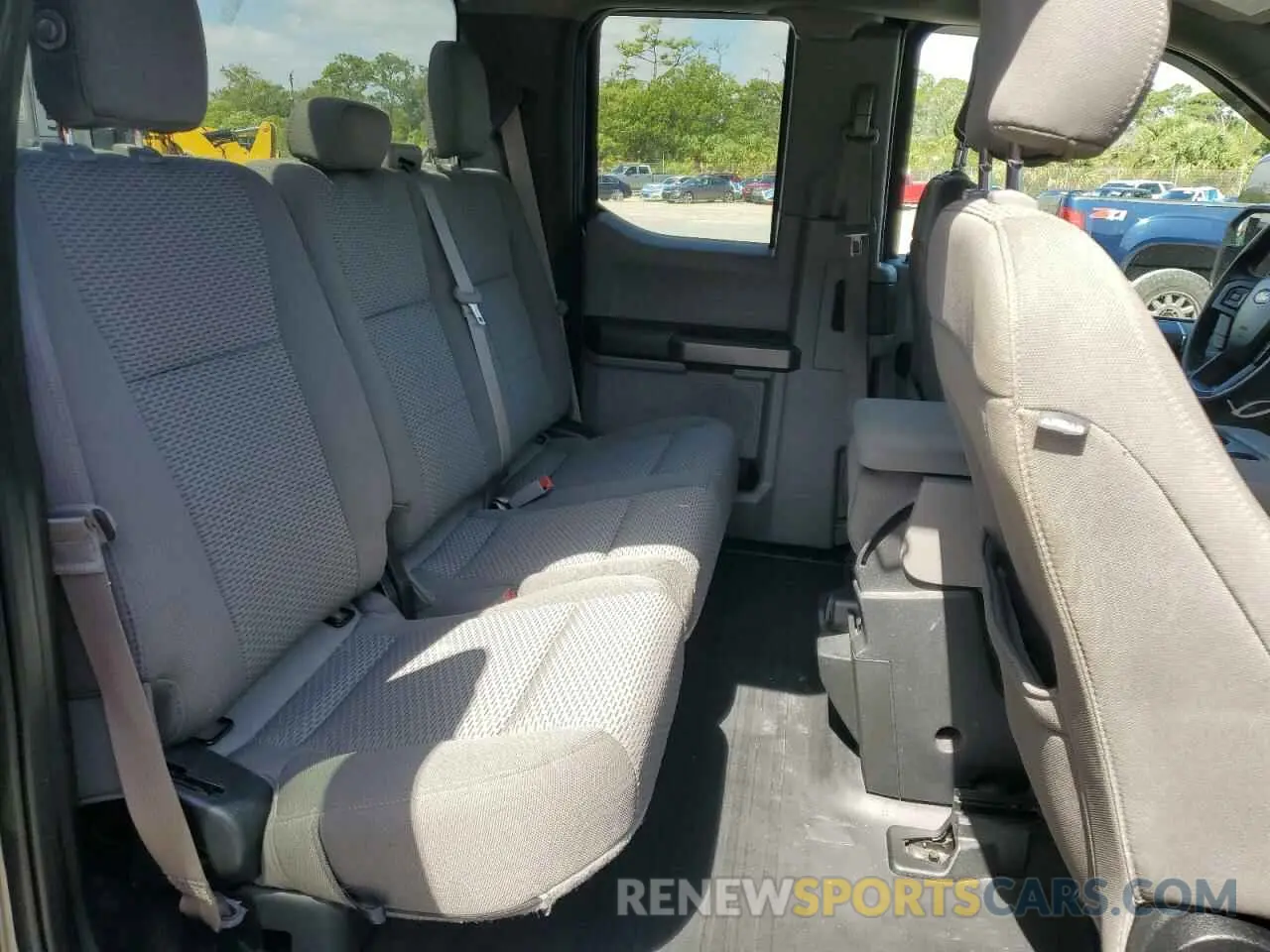 10 fotografías del automóvil dañado 1FTEX1CB7KFC26525 FORD F-150 2019
