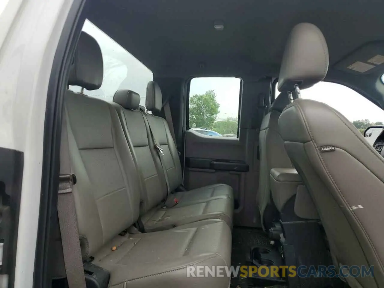10 fotografías del automóvil dañado 1FTEX1CB8KFC97426 FORD F-150 2019