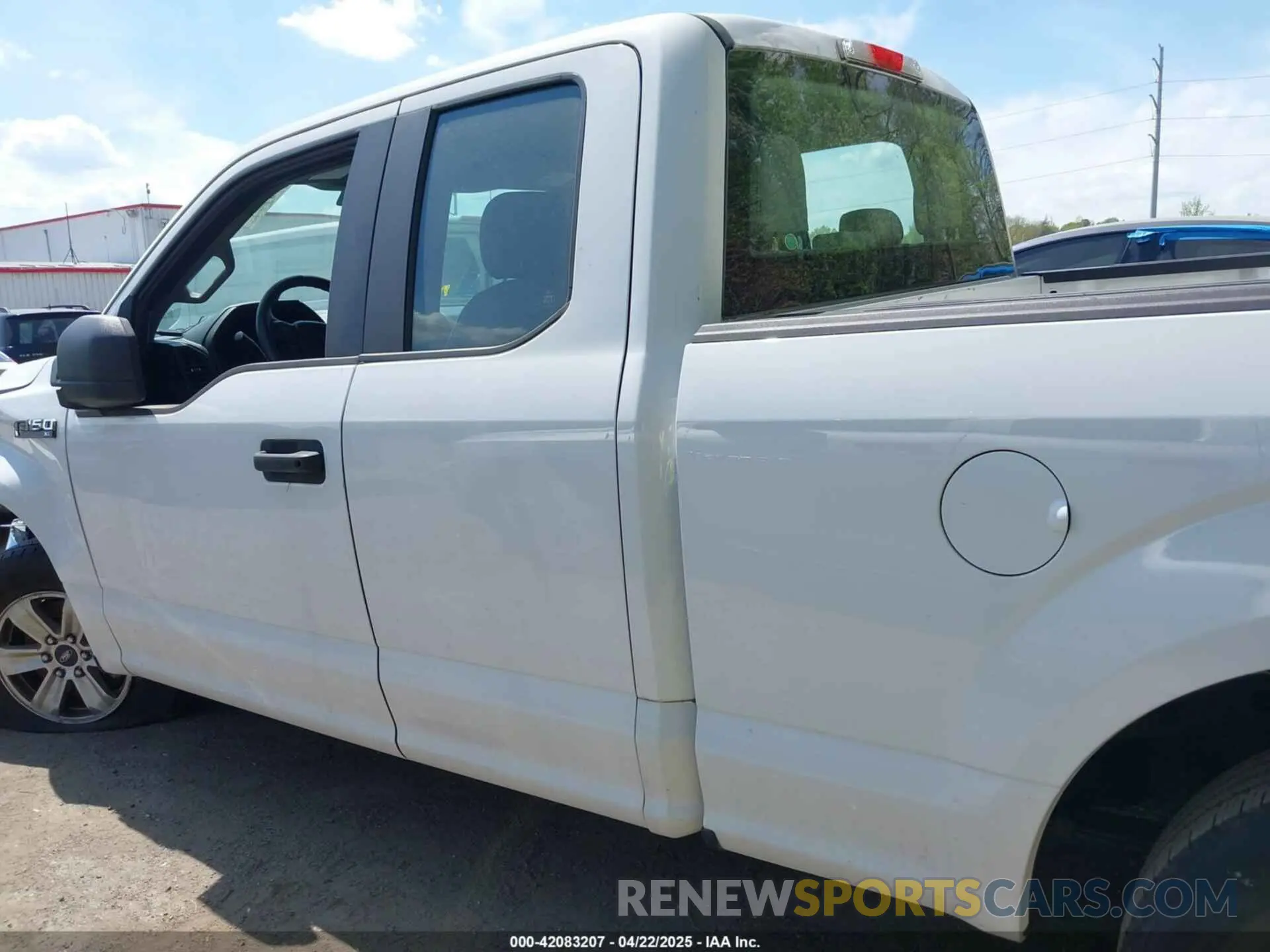 14 fotografías del automóvil dañado 1FTEX1CB9KFB64528 FORD F-150 2019
