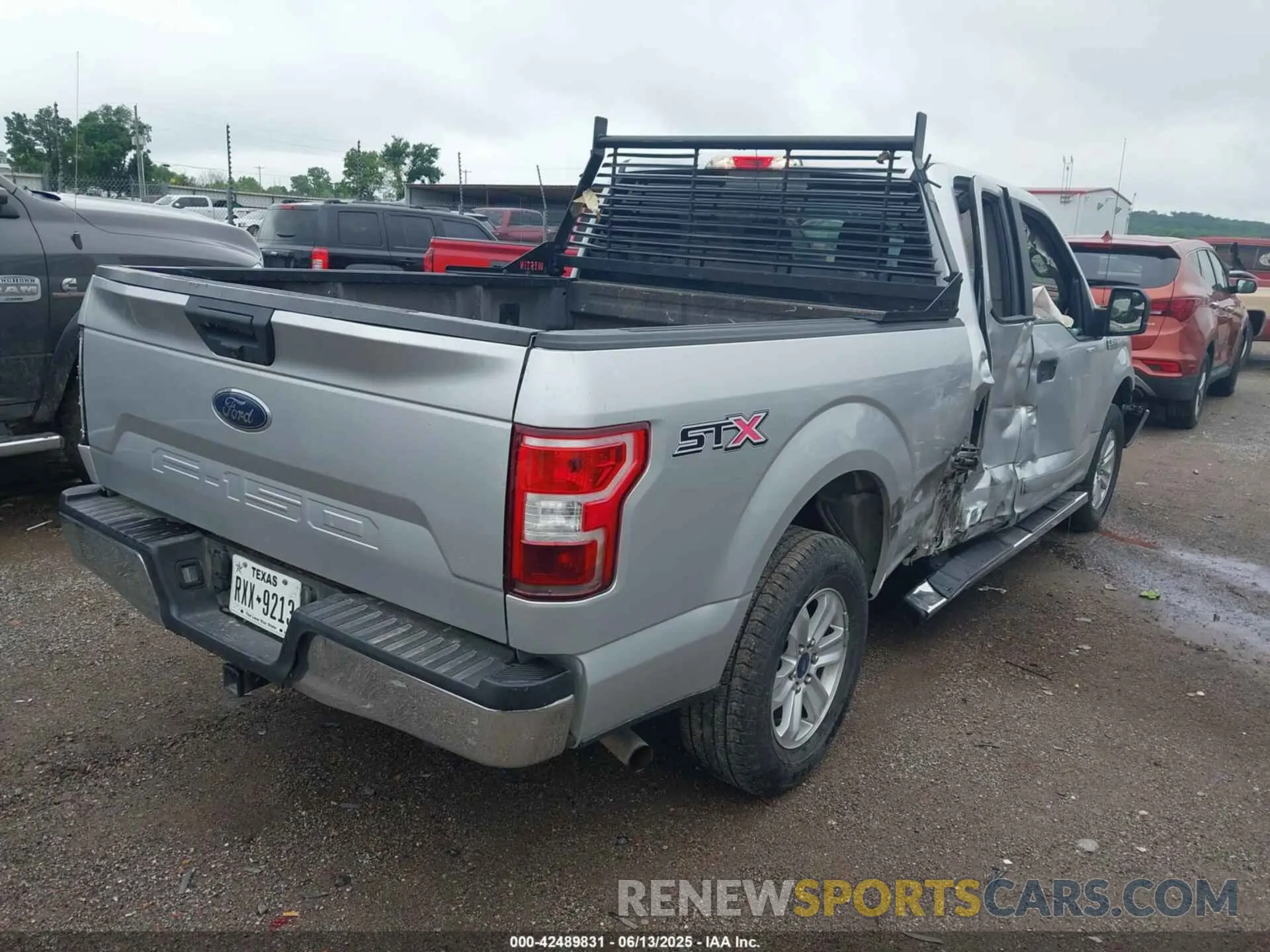 4 fotografías del automóvil dañado 1FTEX1CB9KKD25645 FORD F-150 2019