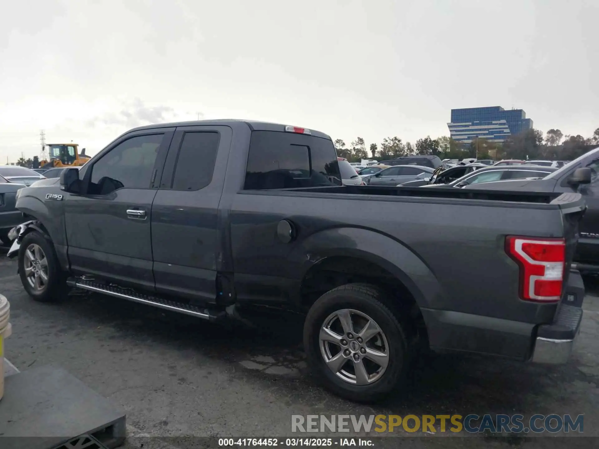 15 fotografías del automóvil dañado 1FTEX1CBXKKC23660 FORD F-150 2019
