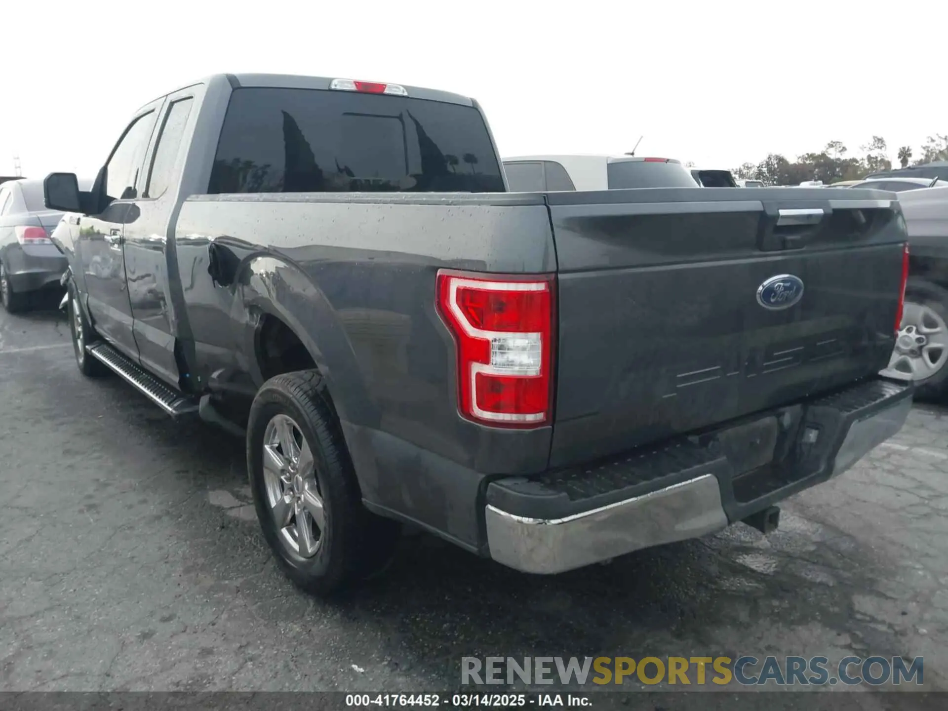 3 fotografías del automóvil dañado 1FTEX1CBXKKC23660 FORD F-150 2019