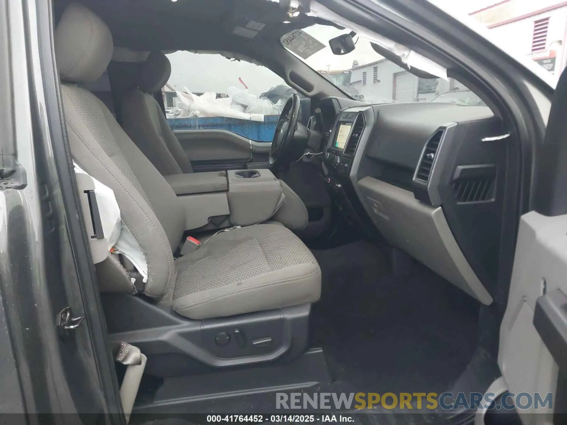 5 fotografías del automóvil dañado 1FTEX1CBXKKC23660 FORD F-150 2019