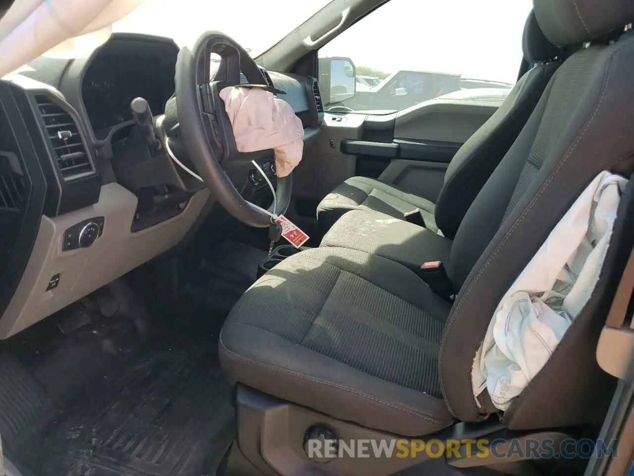 7 fotografías del automóvil dañado 1FTEX1CP0KKC30239 FORD F-150 2019