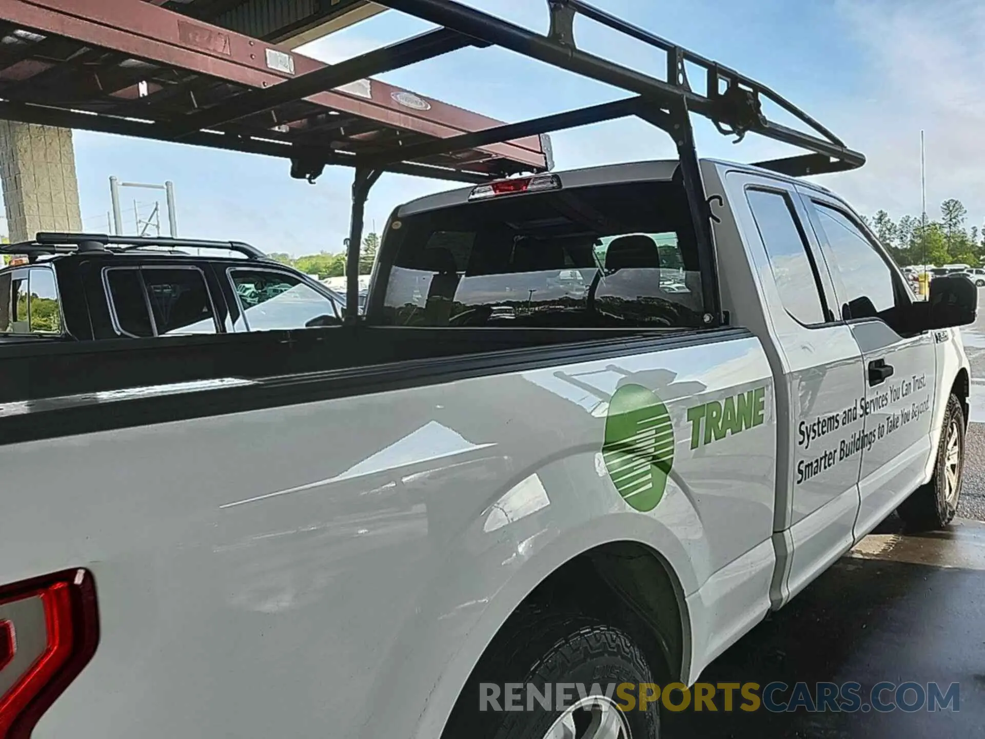 11 fotografías del automóvil dañado 1FTEX1CP9KKC43507 FORD F-150 2019