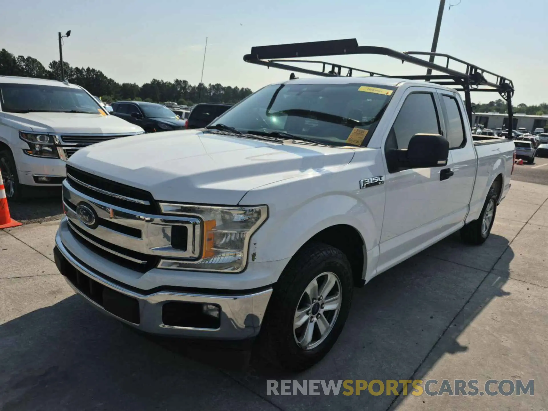 15 fotografías del automóvil dañado 1FTEX1CP9KKC43507 FORD F-150 2019