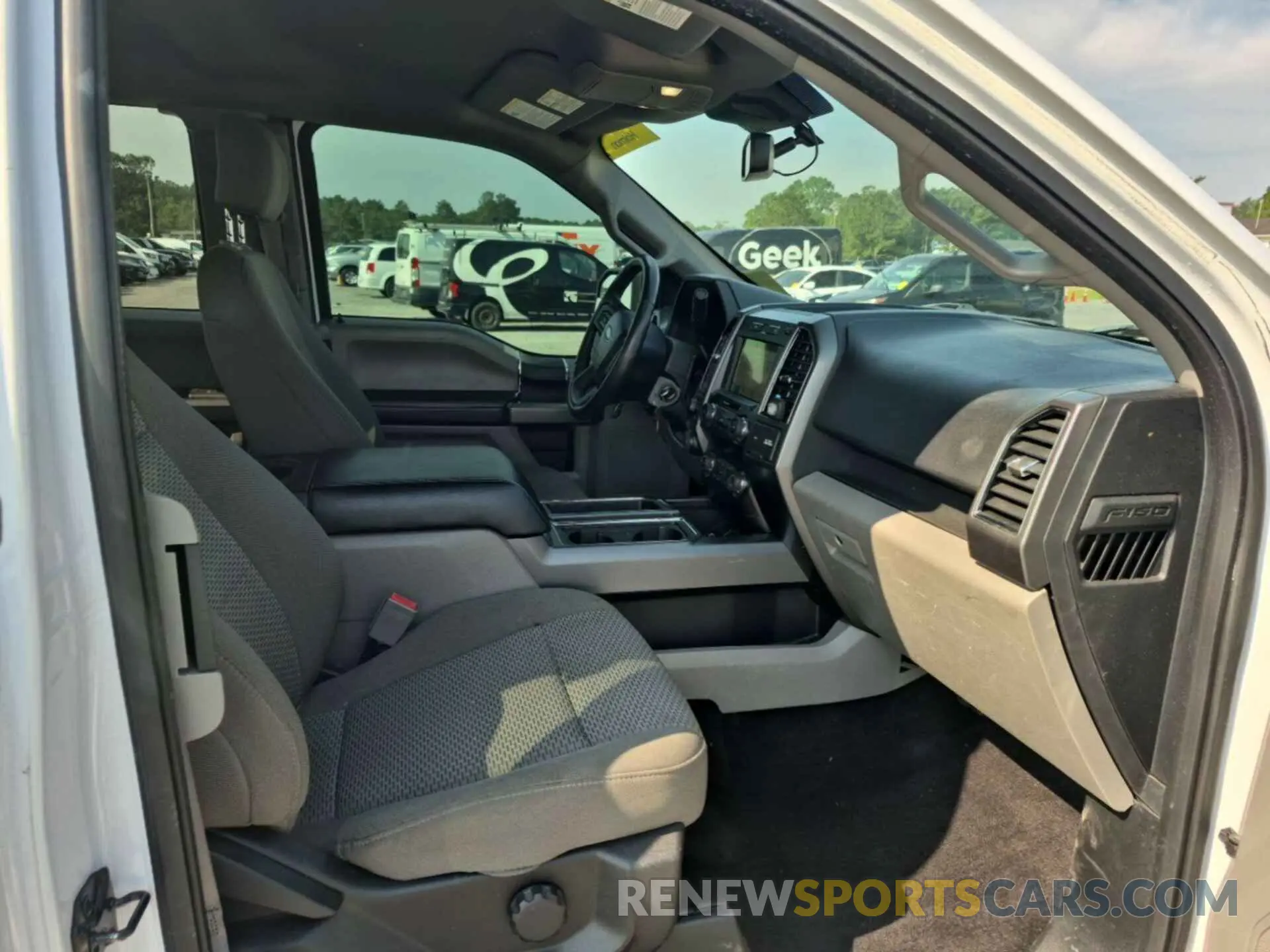 16 fotografías del automóvil dañado 1FTEX1CP9KKC43507 FORD F-150 2019