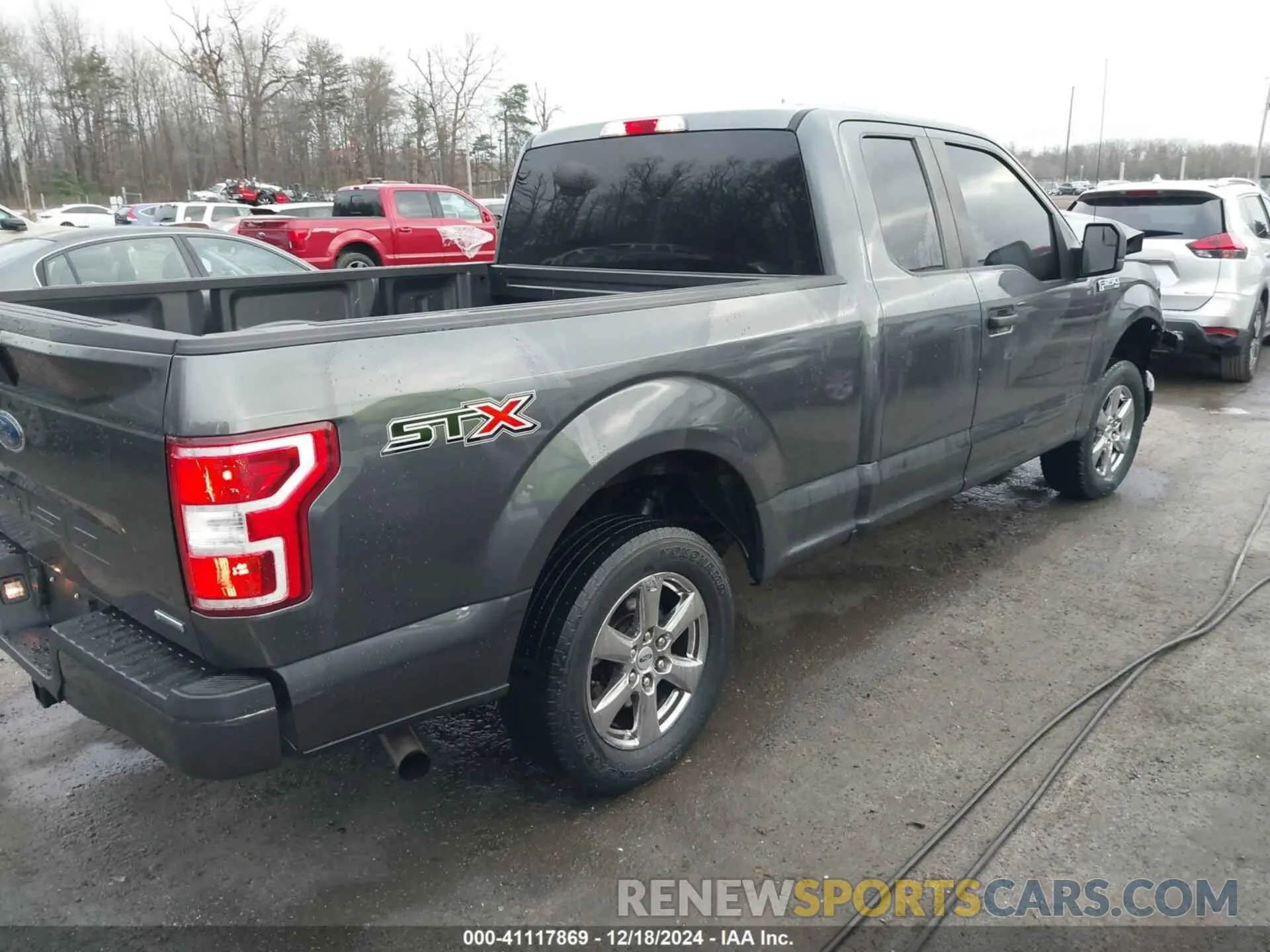 4 fotografías del automóvil dañado 1FTEX1CPXKFA28582 FORD F-150 2019