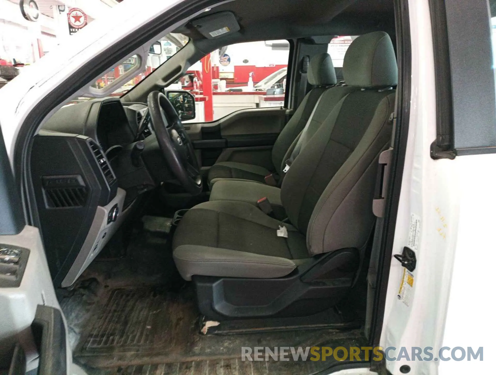 12 fotografías del automóvil dañado 1FTEX1EB6KKE74978 FORD F-150 2019