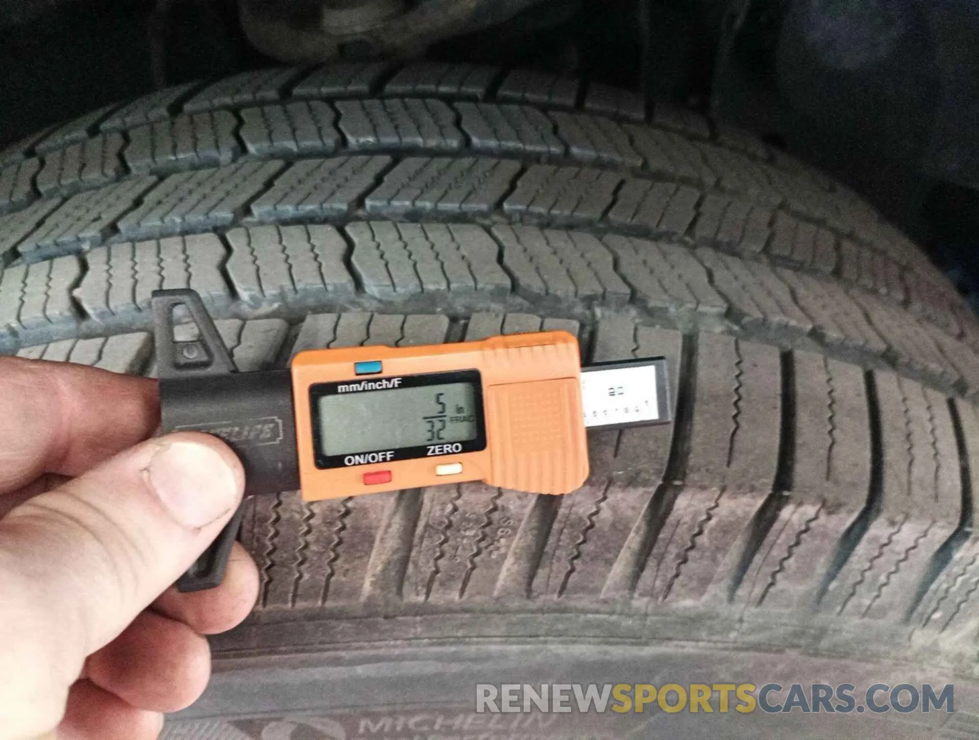 17 fotografías del automóvil dañado 1FTEX1EB6KKE74978 FORD F-150 2019