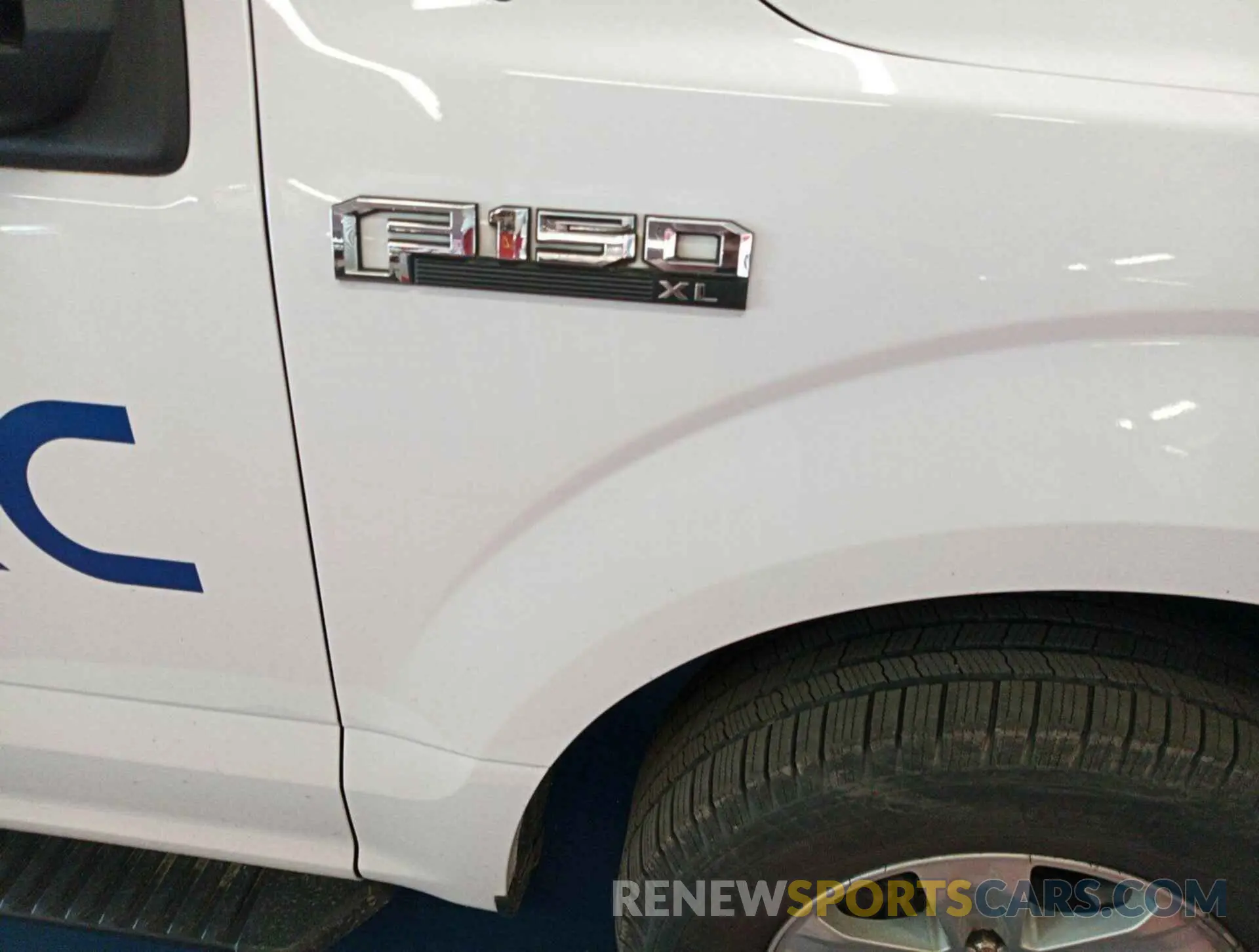 18 fotografías del automóvil dañado 1FTEX1EB6KKE74978 FORD F-150 2019