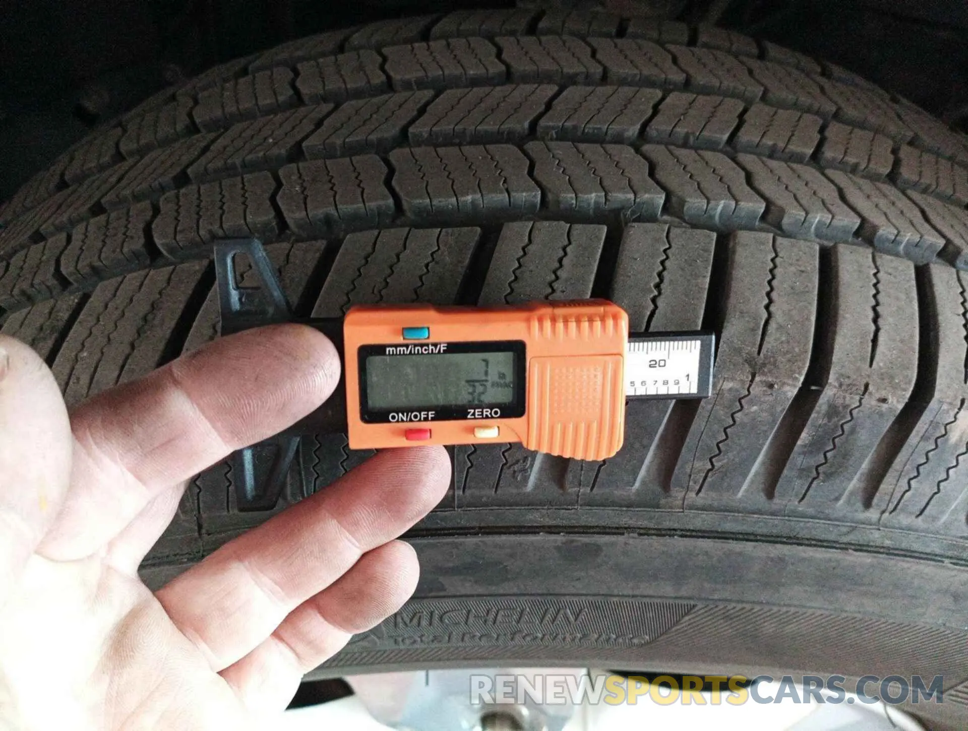 25 fotografías del automóvil dañado 1FTEX1EB6KKE74978 FORD F-150 2019