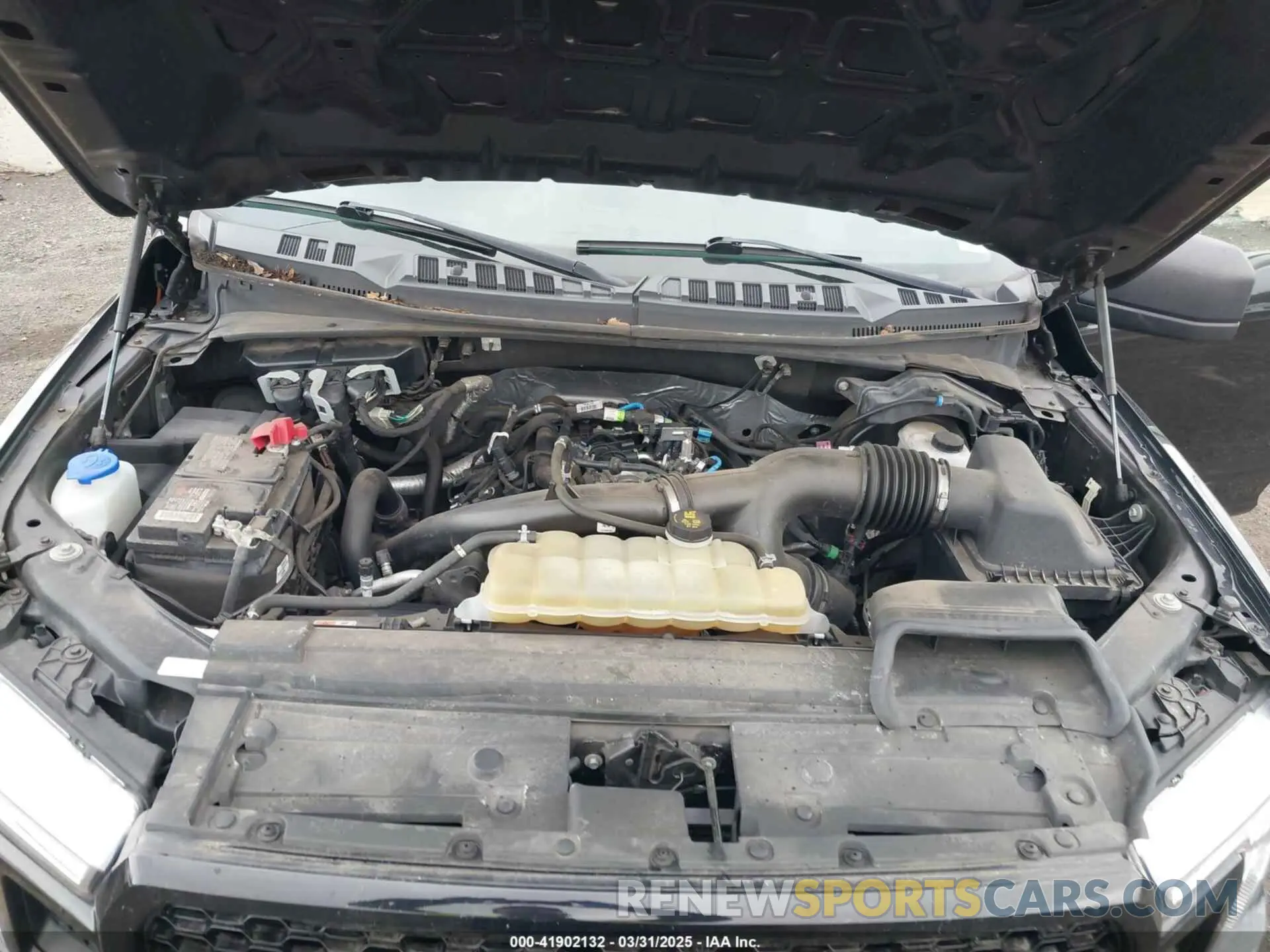 10 fotografías del automóvil dañado 1FTEX1EP0KKC57566 FORD F-150 2019