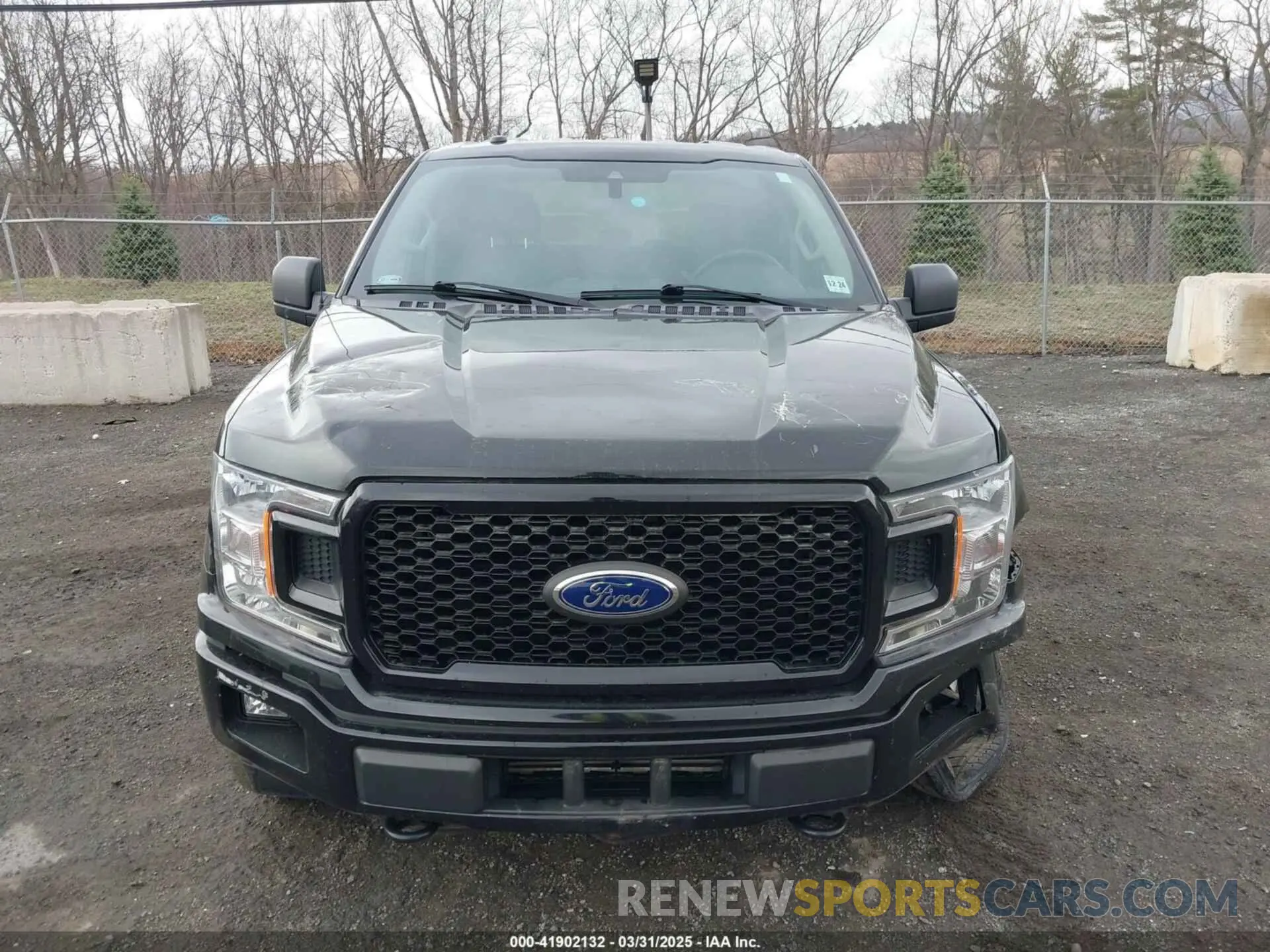 12 fotografías del automóvil dañado 1FTEX1EP0KKC57566 FORD F-150 2019