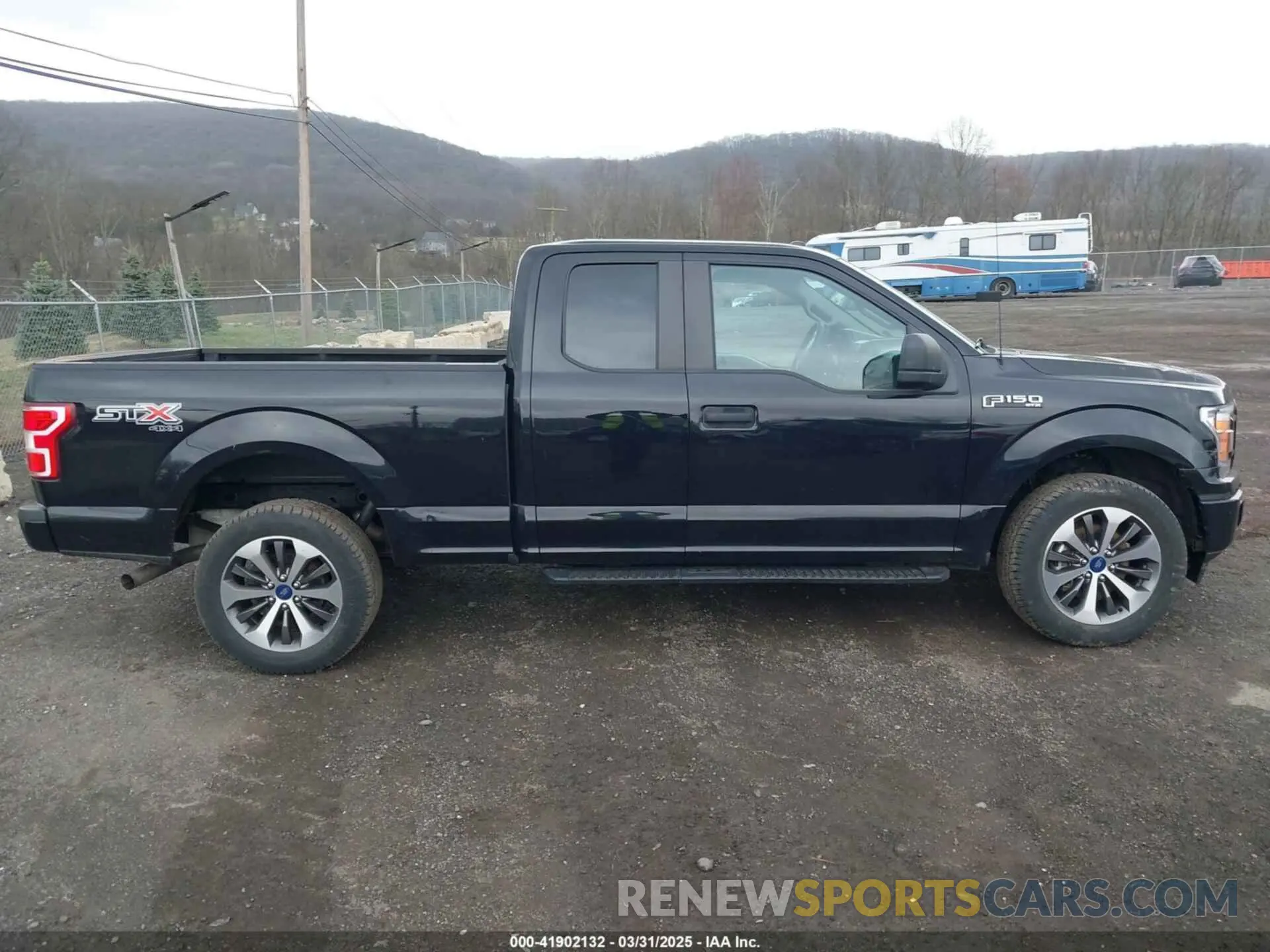 13 fotografías del automóvil dañado 1FTEX1EP0KKC57566 FORD F-150 2019