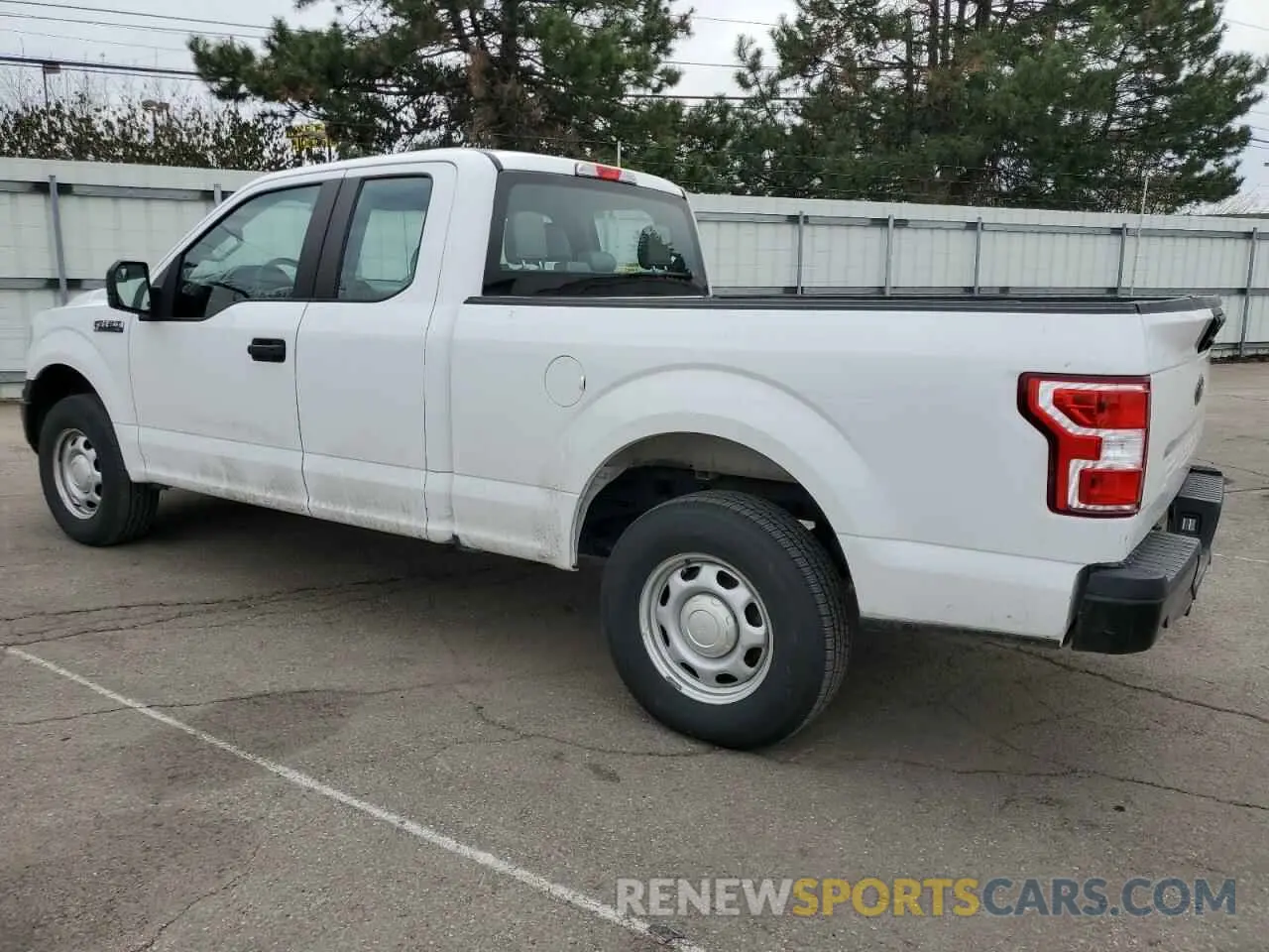 2 fotografías del automóvil dañado 1FTEX1EP6KFB12895 FORD F-150 2019