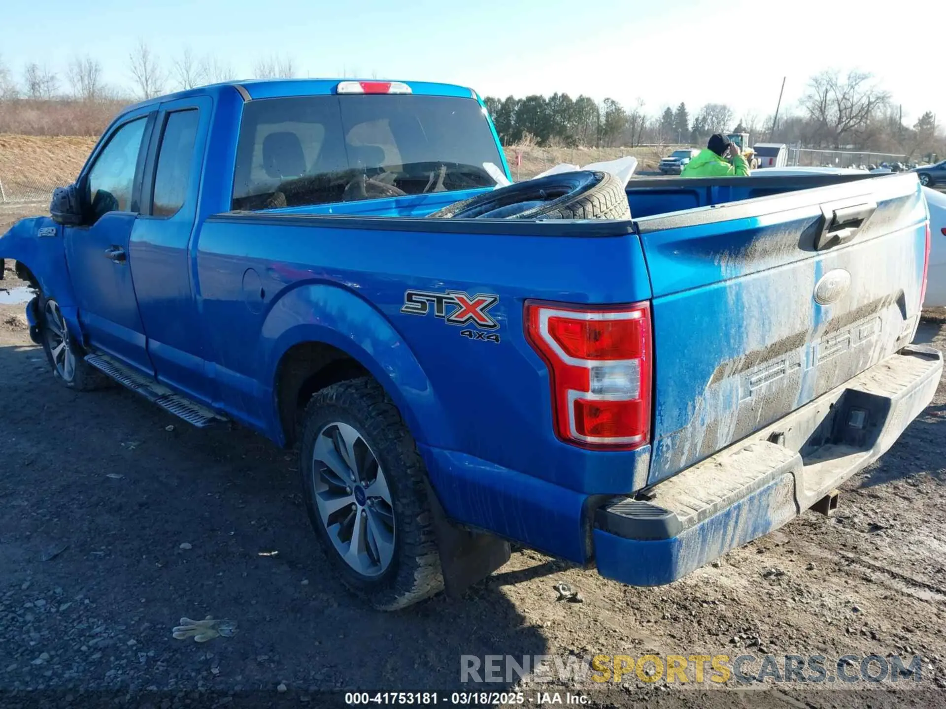 3 fotografías del automóvil dañado 1FTEX1EP8KFA27217 FORD F-150 2019