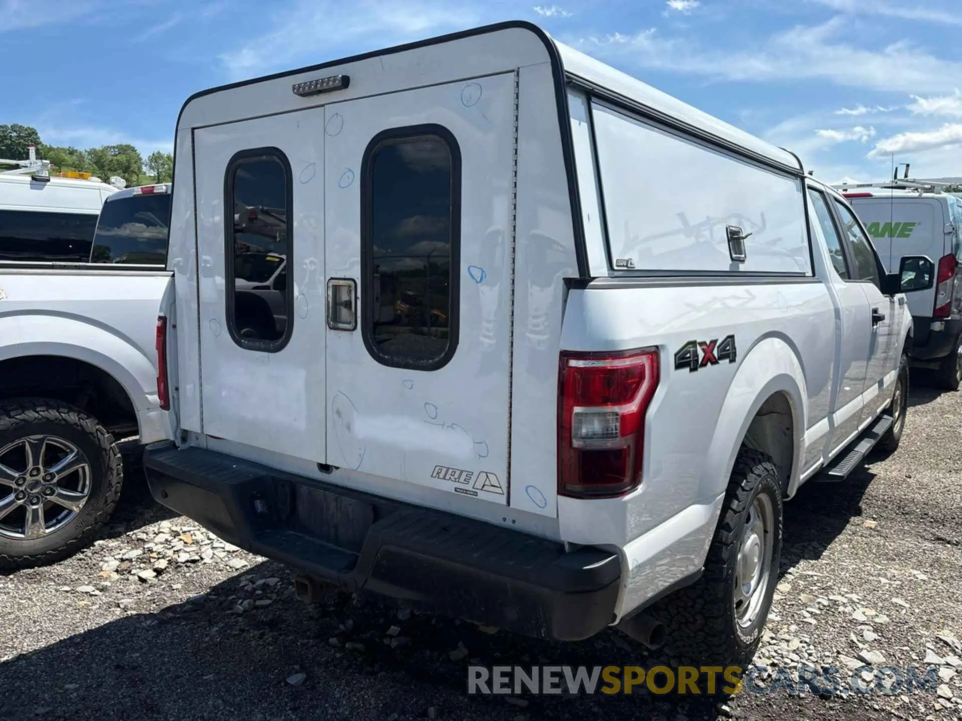 36 fotografías del automóvil dañado 1FTEX1EPXKKD65337 FORD F-150 2019
