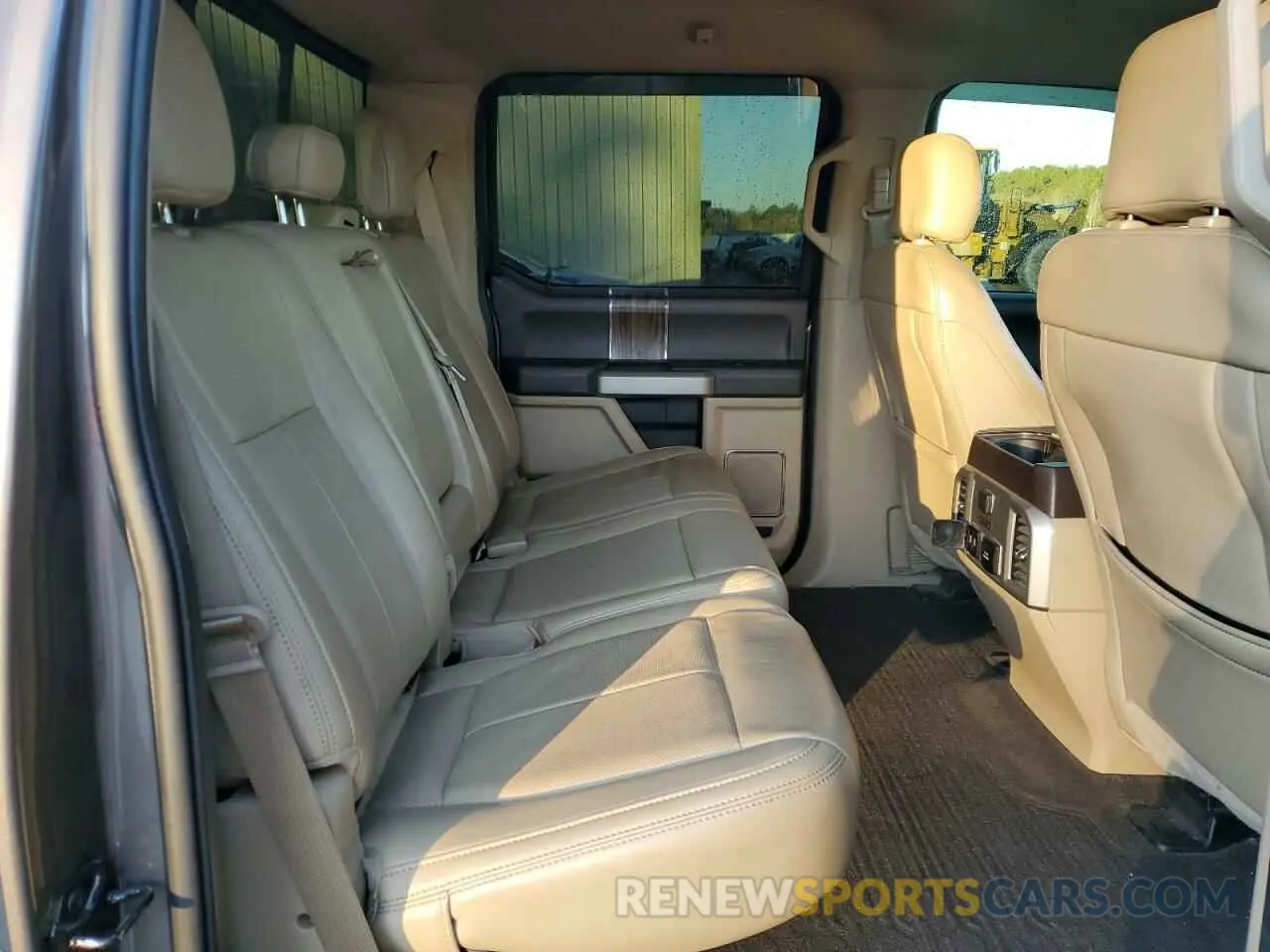 10 fotografías del automóvil dañado 1FTFW1C15KFB75797 FORD F-150 2019