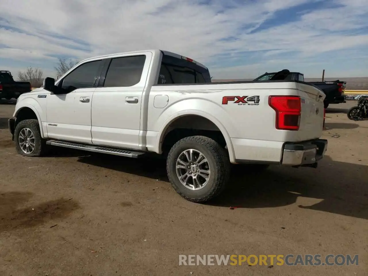2 fotografías del automóvil dañado 1FTFW1E14KFA41425 FORD F-150 2019
