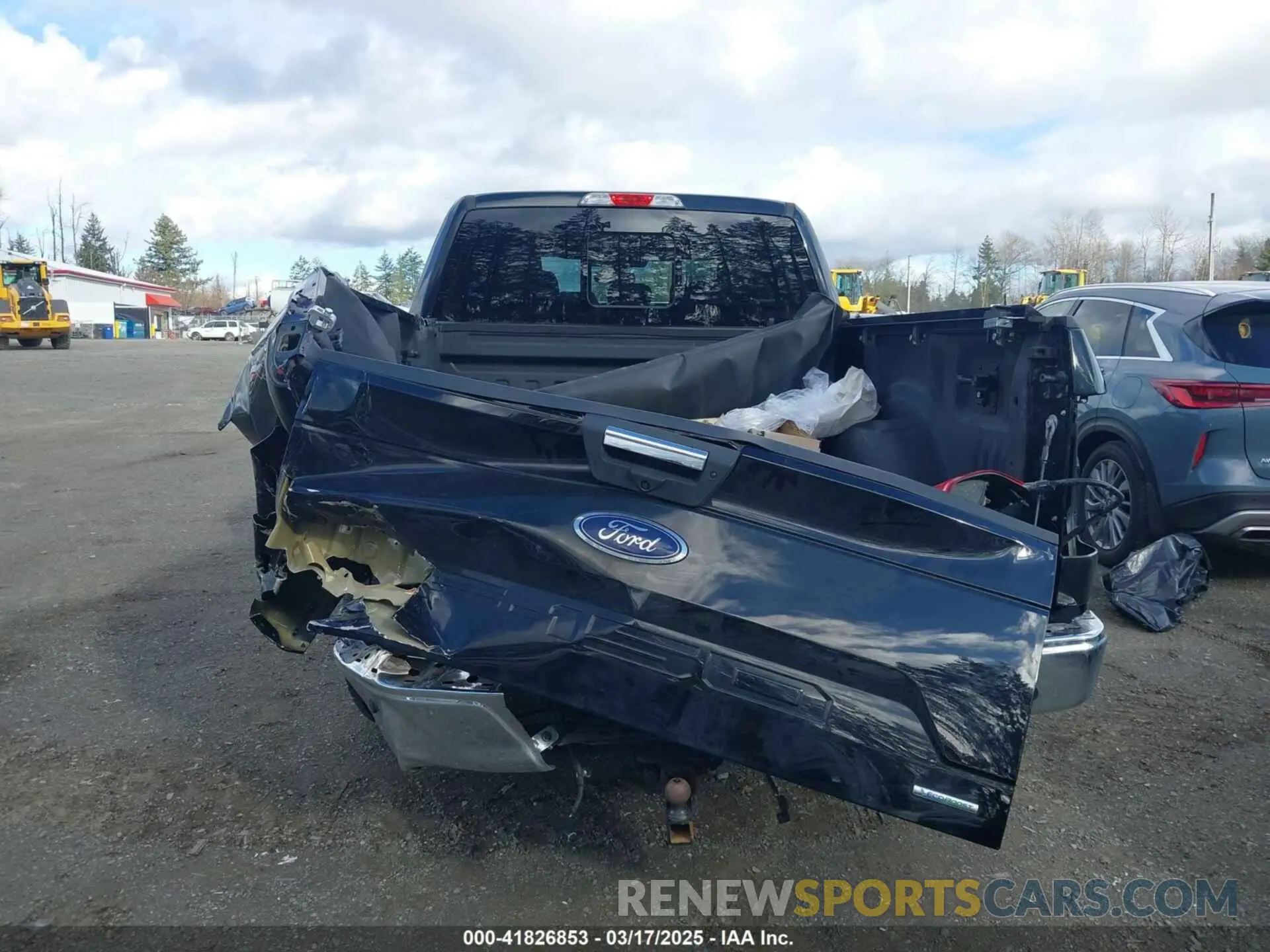 16 fotografías del automóvil dañado 1FTFW1E43KKD13822 FORD F-150 2019
