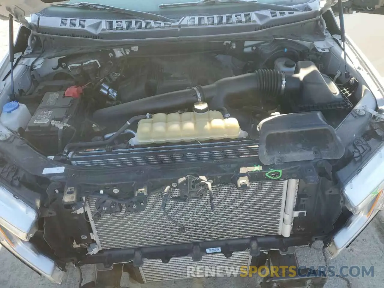 11 fotografías del automóvil dañado 1FTFW1E43KKF13485 FORD F-150 2019