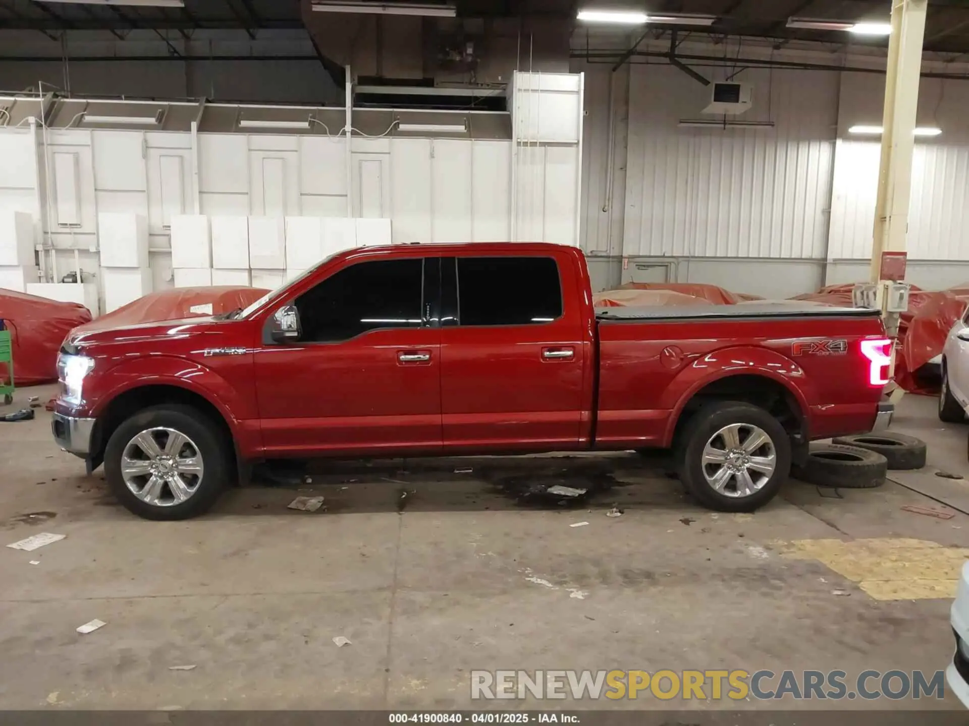 14 fotografías del automóvil dañado 1FTFW1E45KFB39535 FORD F-150 2019
