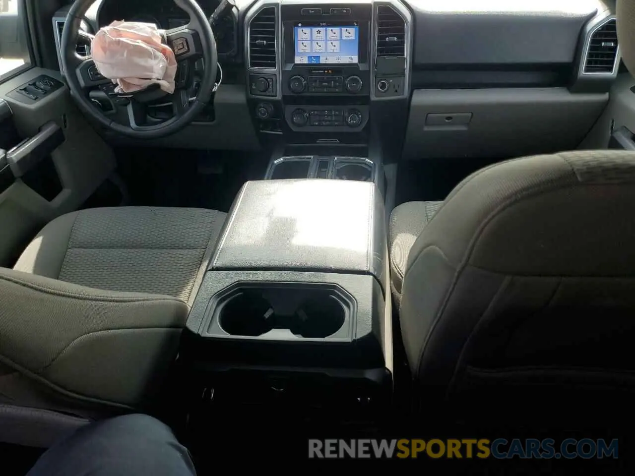 8 fotografías del automóvil dañado 1FTFW1E45KKE92994 FORD F-150 2019